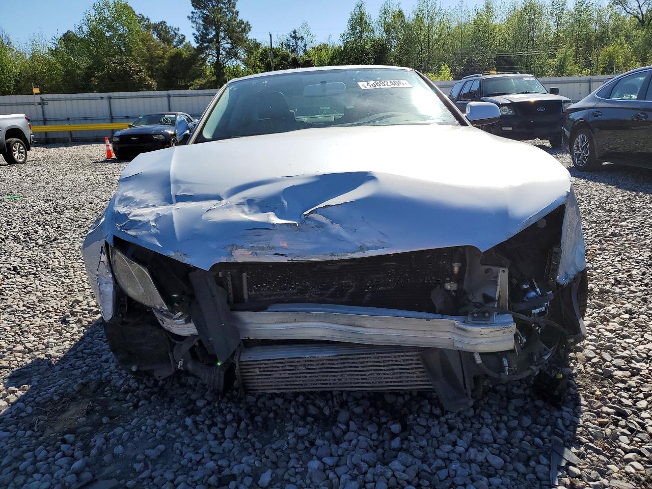 2010 Audi A5 Premium Silver vin: WAUCFAFR8AA046630