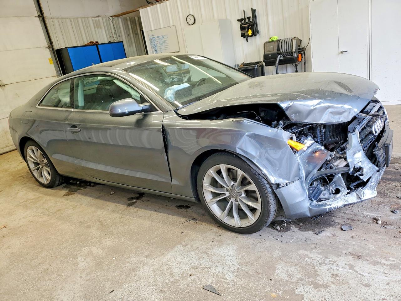 2014 Audi A5 Premium Gray vin: WAUCFAFR8EA050182