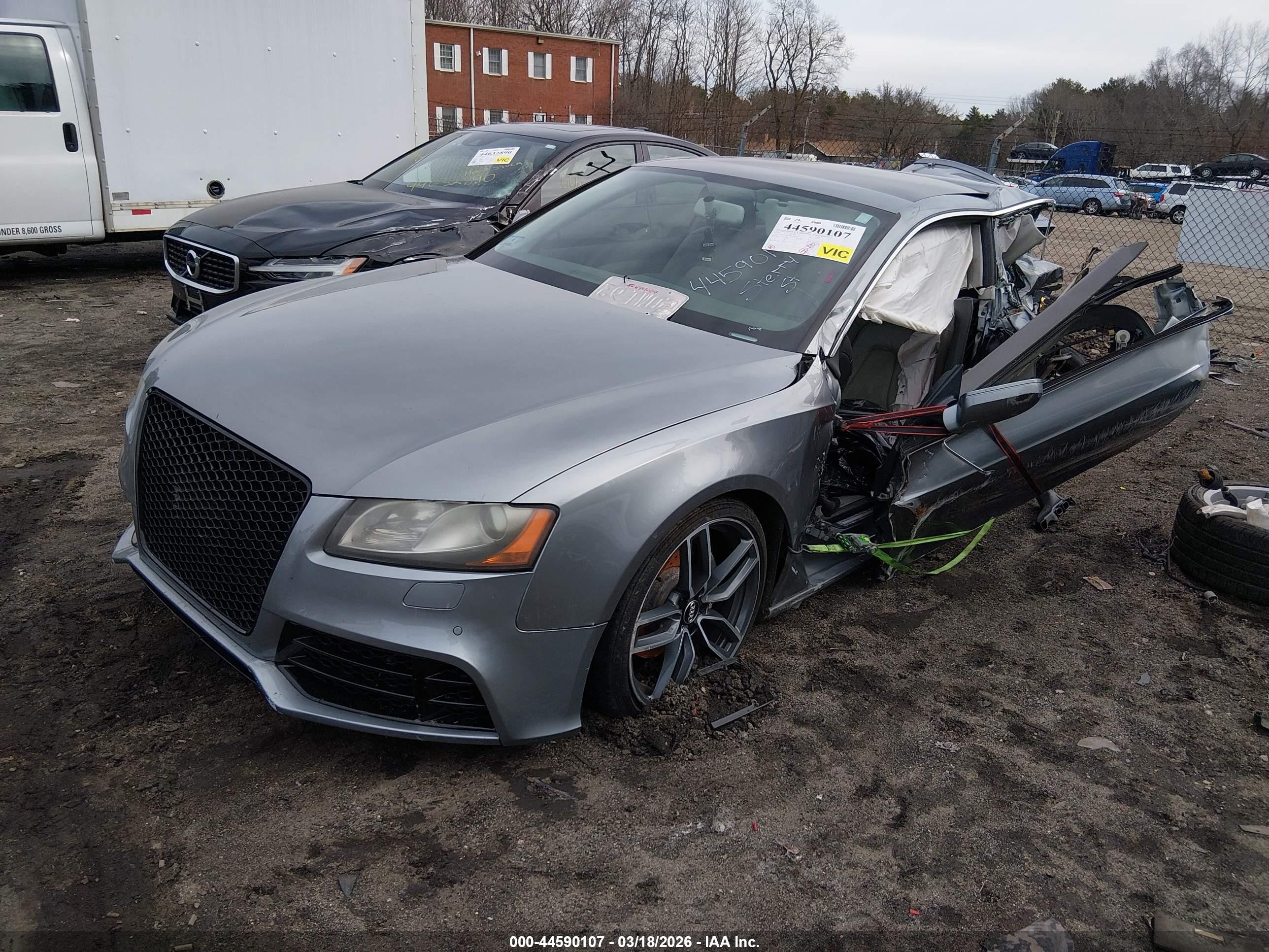 2011 Audi A5 2.0t Premium Gray vin: WAUCFAFR9BA079542