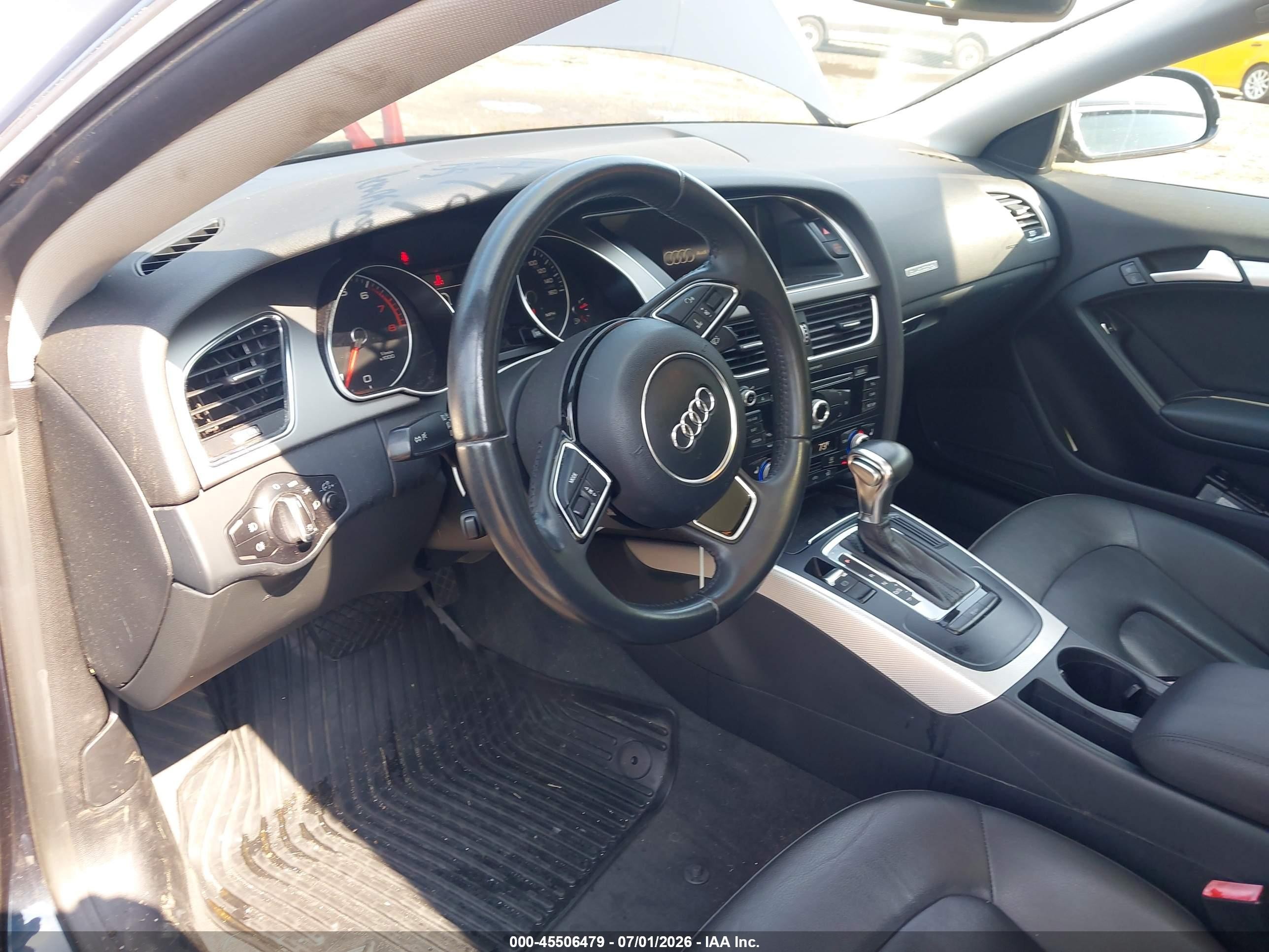 2013 Audi A5 2.0t Premium Blue vin: WAUCFAFR9DA007307