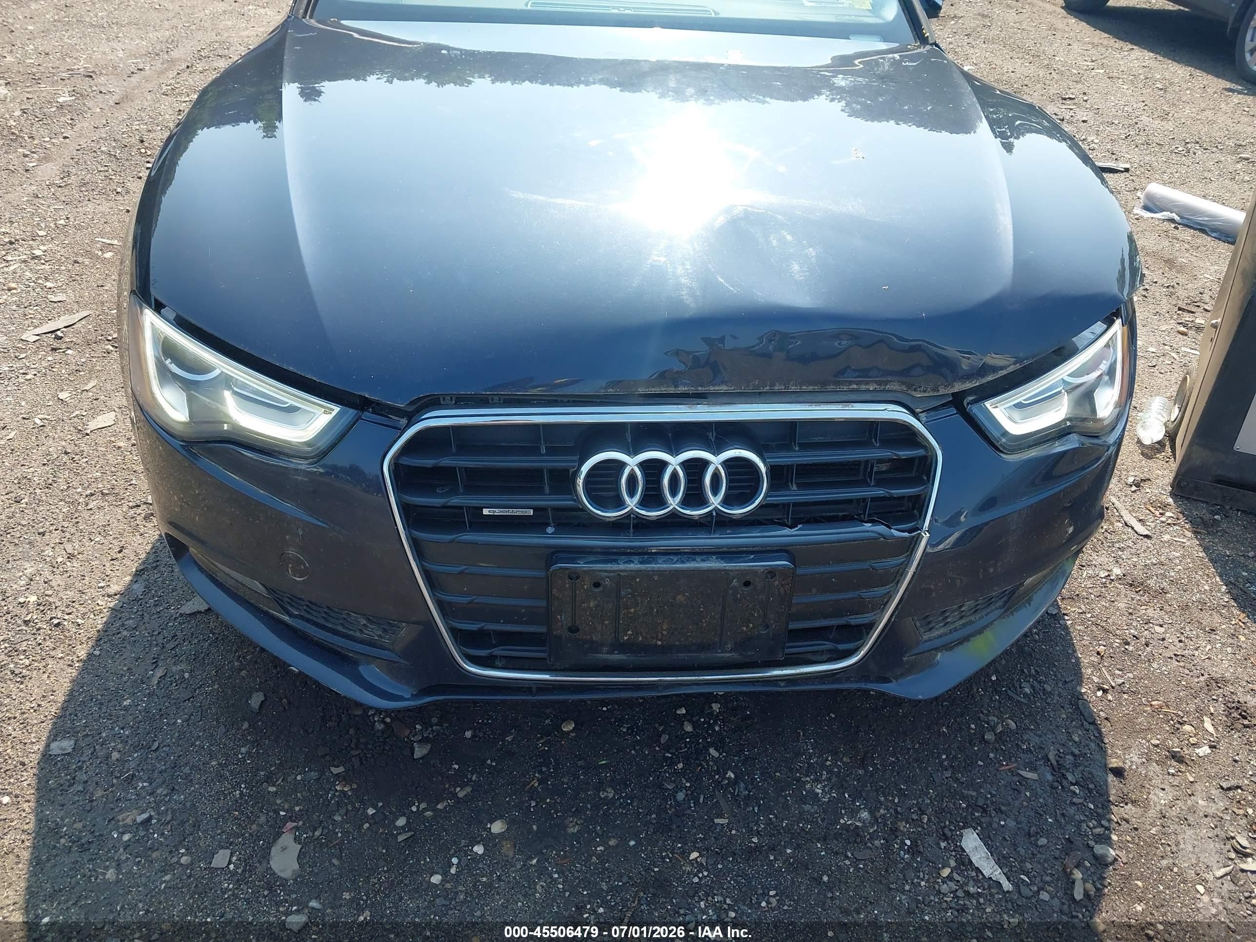 2013 Audi A5 2.0t Premium Blue vin: WAUCFAFR9DA007307
