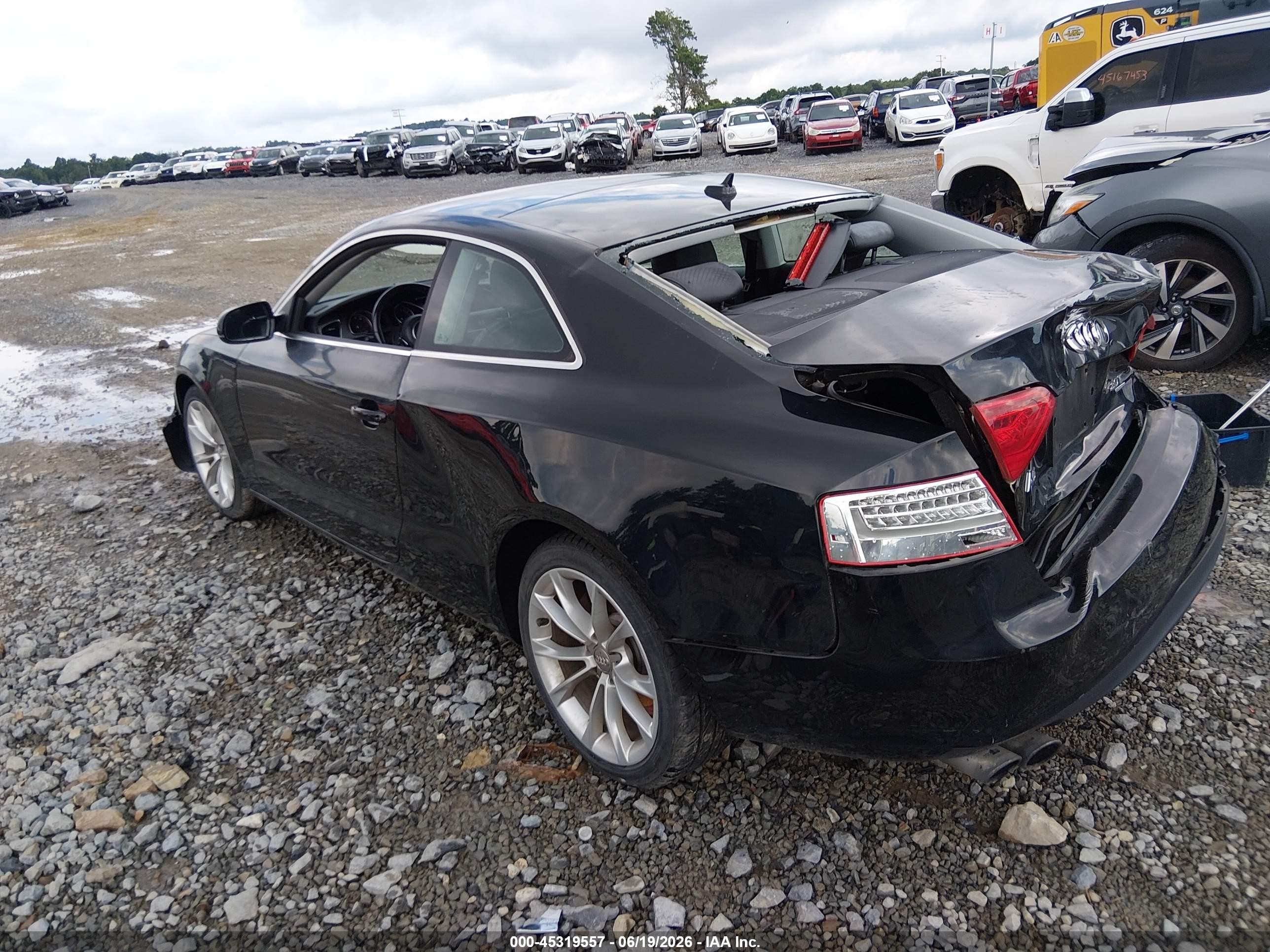 2014 Audi A5 2.0t Premium Black vin: WAUCFAFR9EA024433