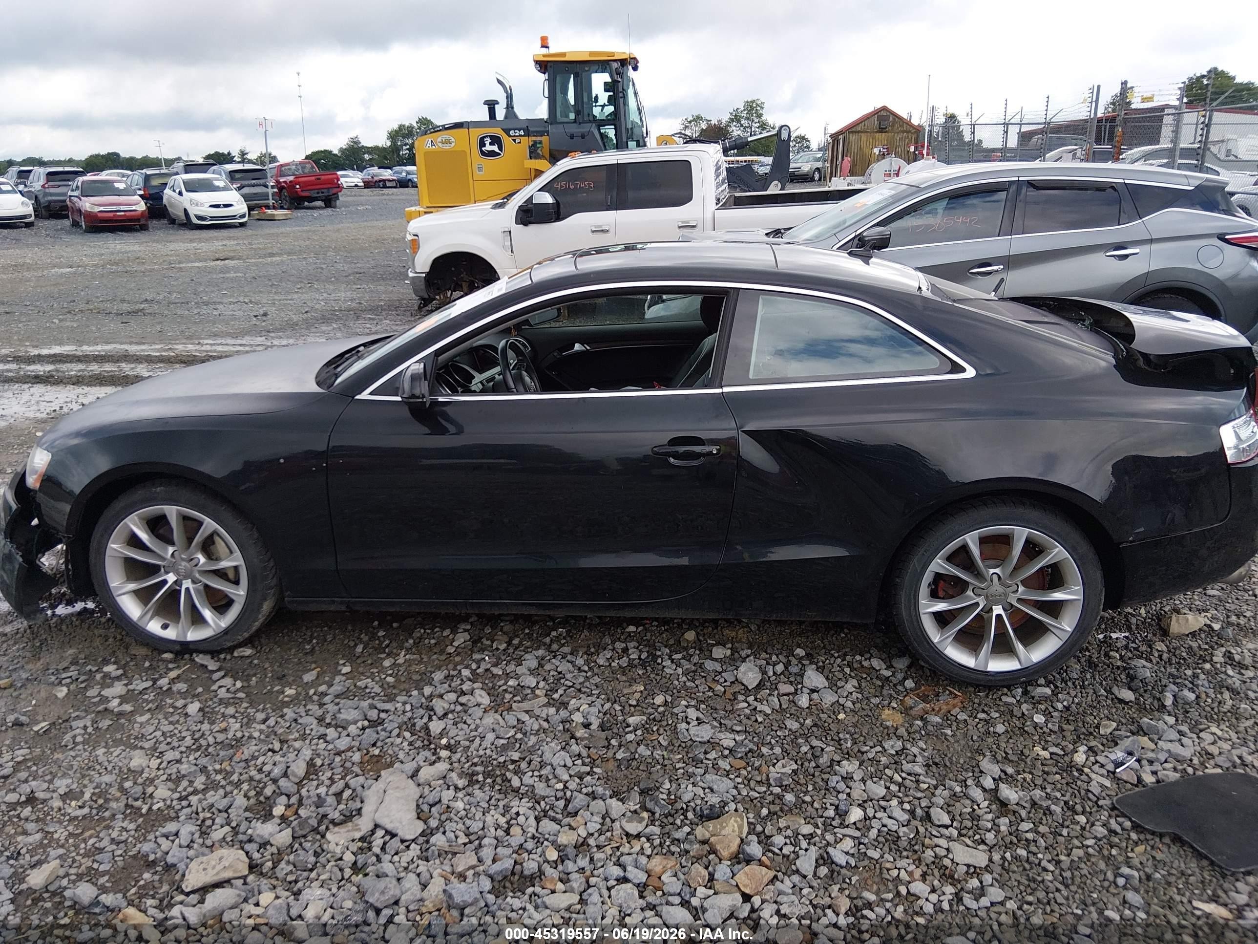 2014 Audi A5 2.0t Premium Black vin: WAUCFAFR9EA024433