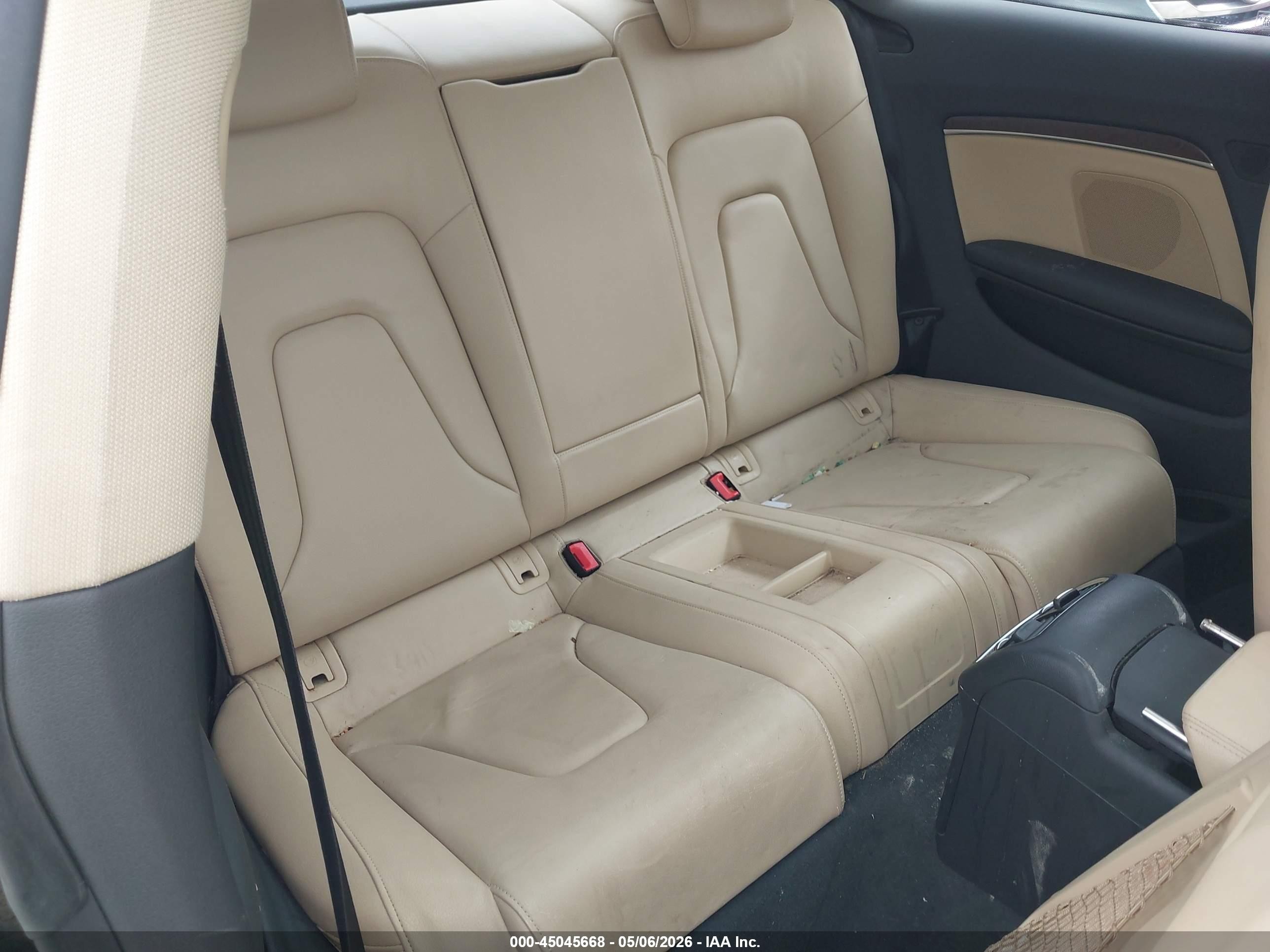2015 Audi A5 2.0t Premium Black vin: WAUCFAFR9FA033103