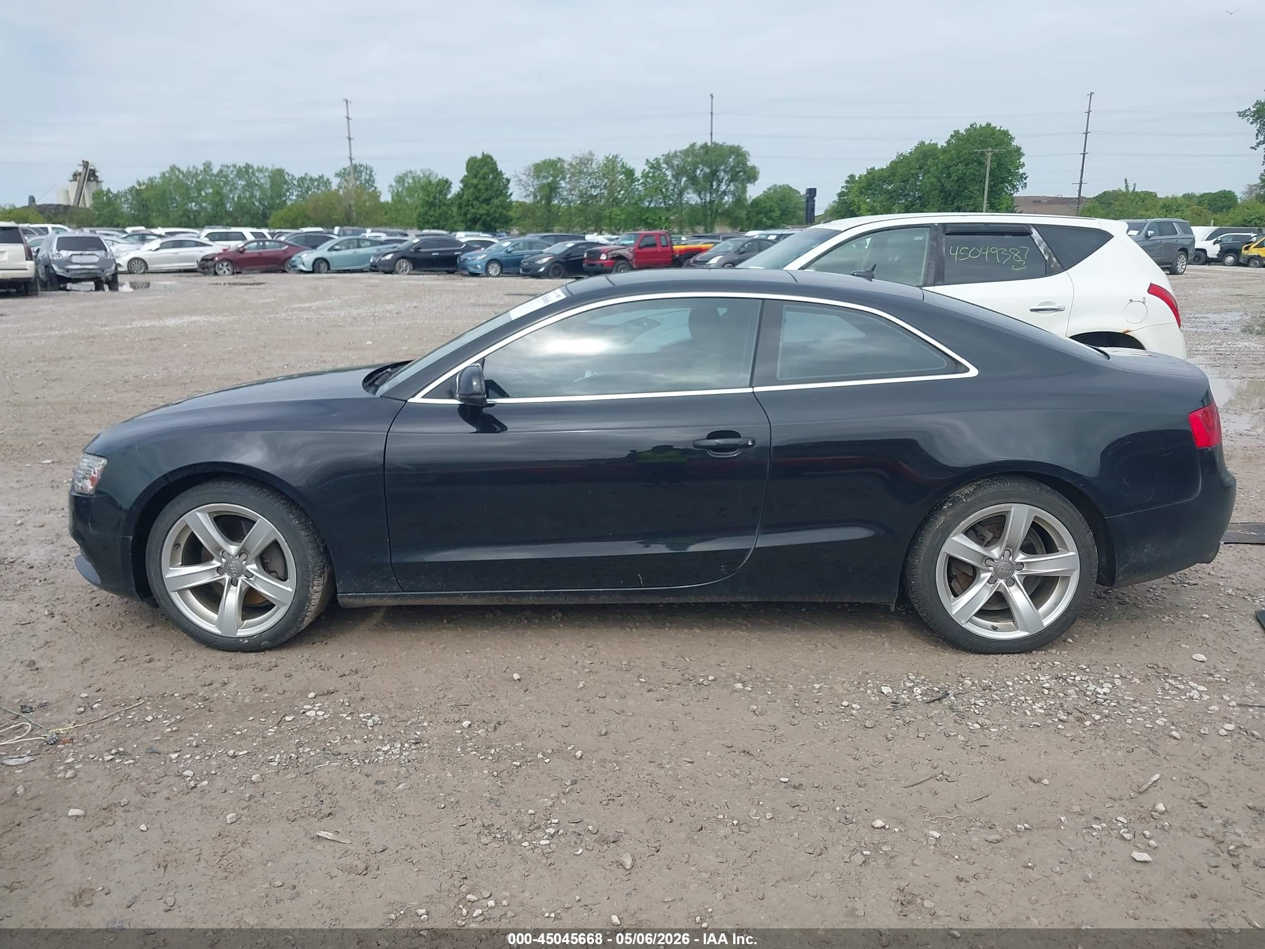 2015 Audi A5 2.0t Premium Black vin: WAUCFAFR9FA033103