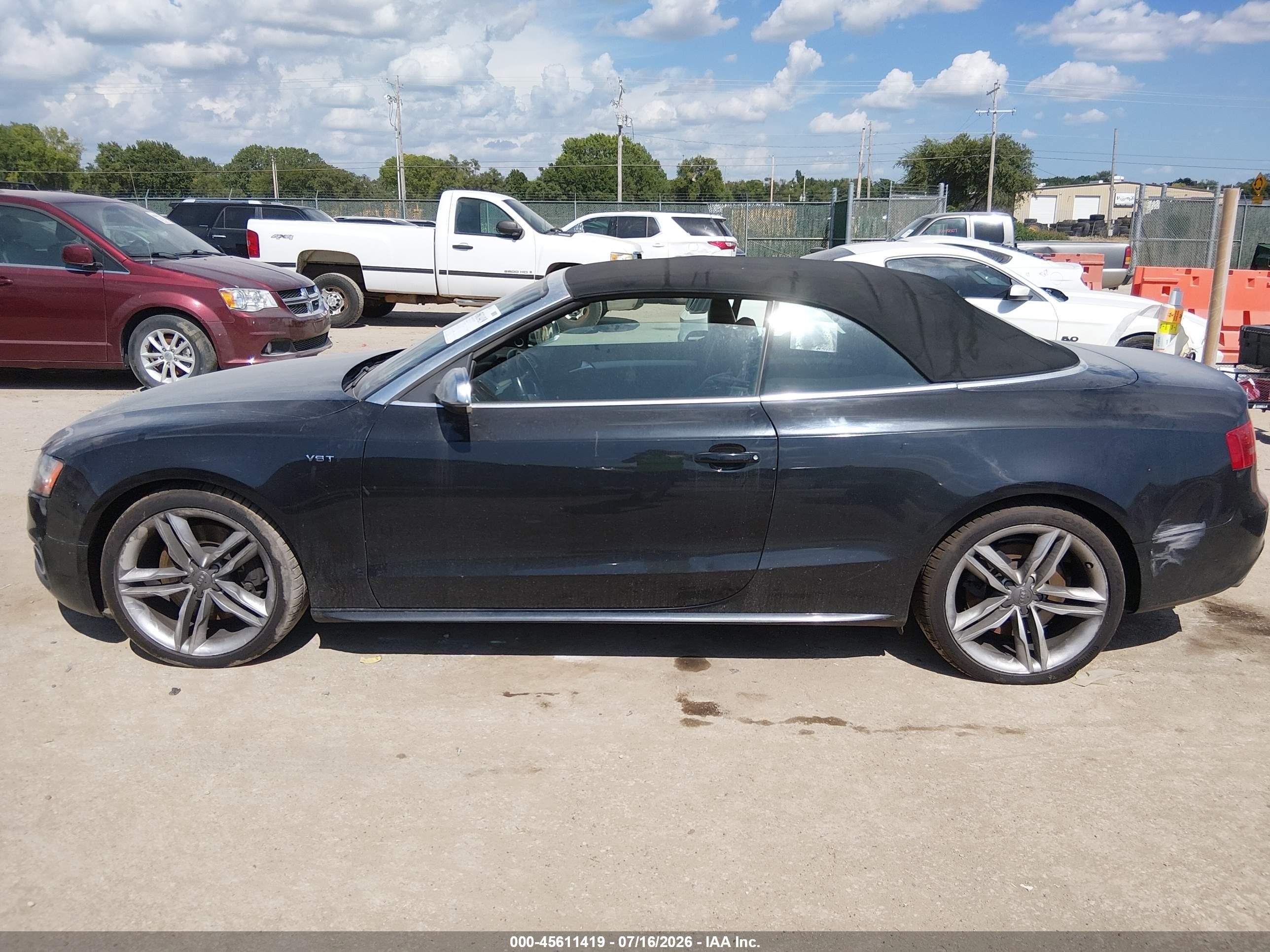 2012 Audi S5 3.0 Premium Plus Серый vin: WAUCGAFH0CN003514