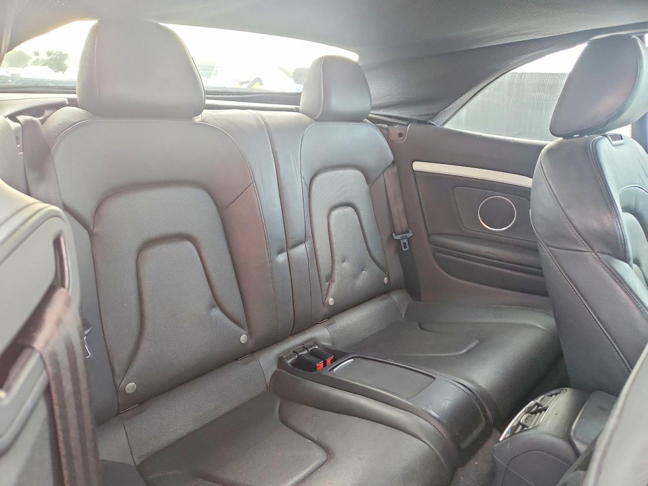 2012 Audi S5 Premium Plus Серый vin: WAUCGAFH3CN000879