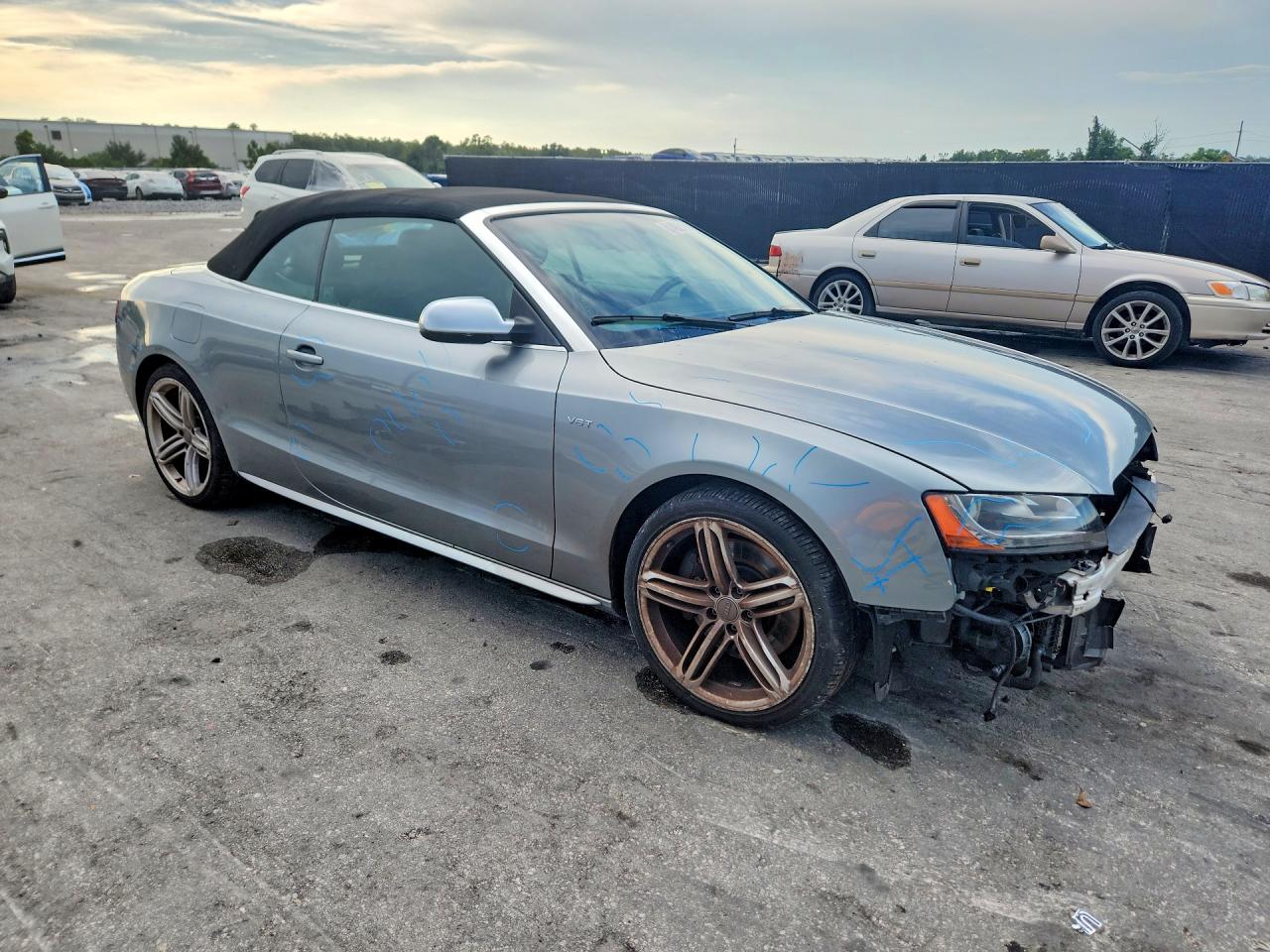2012 Audi S5 Premium Plus Серый vin: WAUCGAFH3CN000879