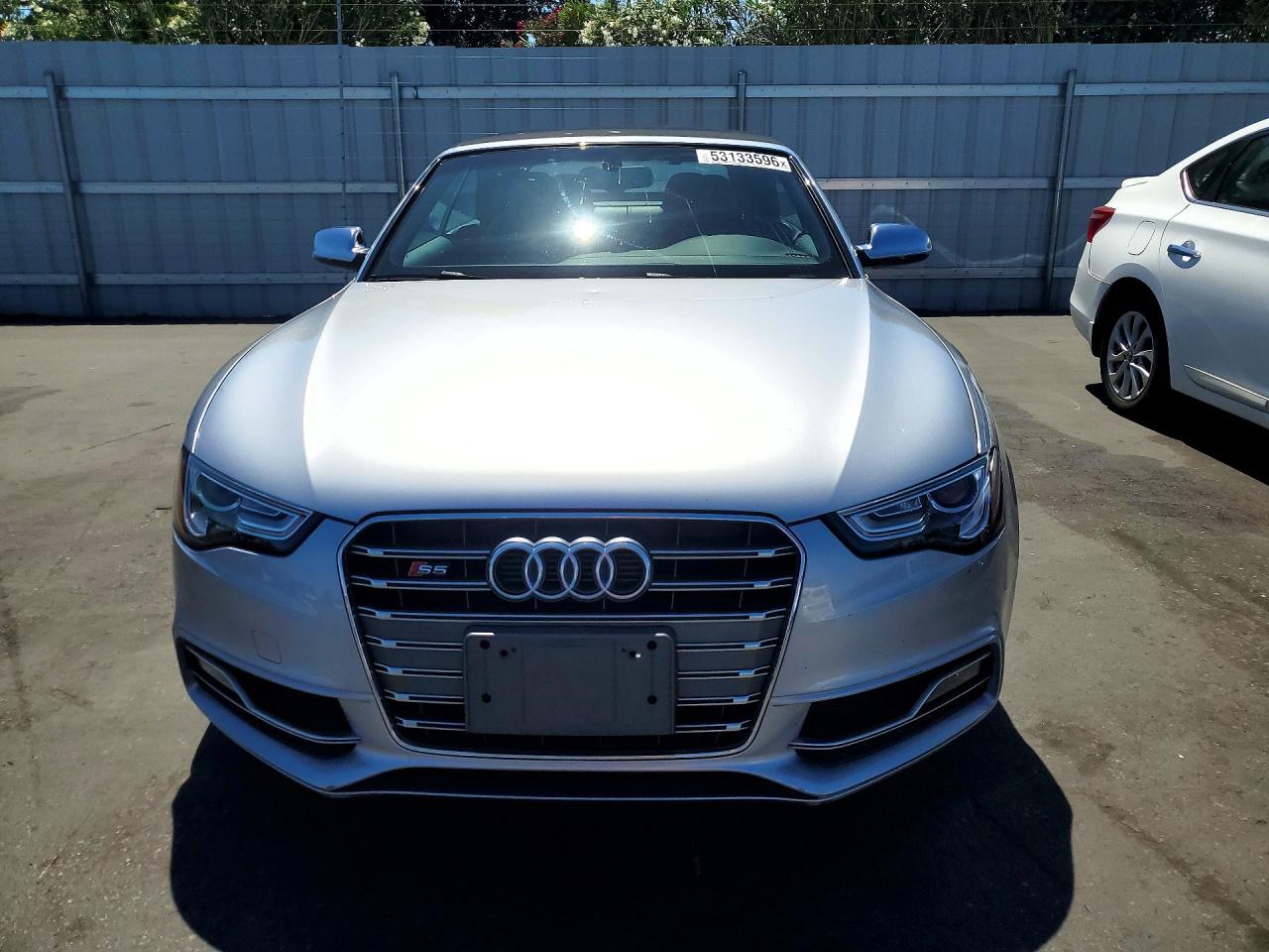 2015 Audi S5 Premium Plus Серый vin: WAUCGAFH3FN002927