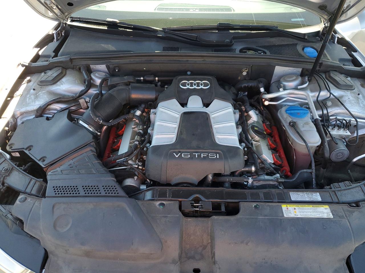 2015 Audi S5 Premium Plus Серый vin: WAUCGAFH3FN002927