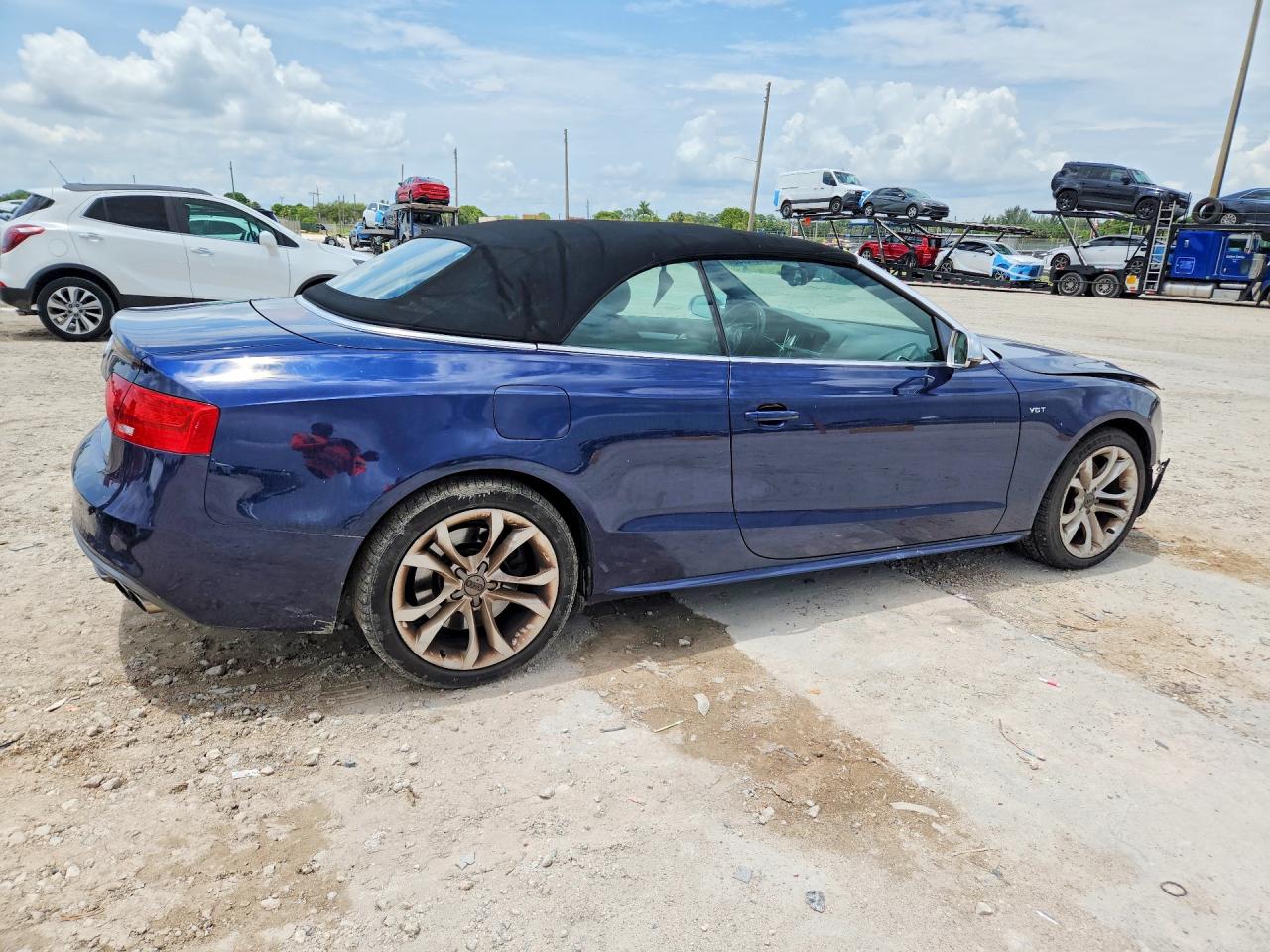 2013 Audi S5 Premium Plus Blue vin: WAUCGAFH4DN008510