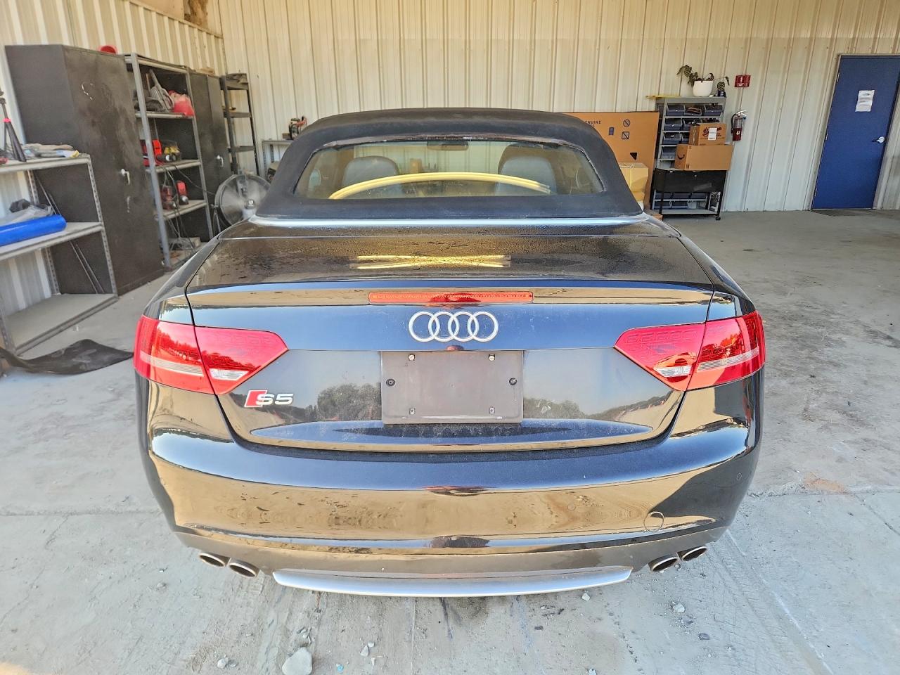 2010 Audi S5 Premium Plus Black vin: WAUCGAFH5AN022122