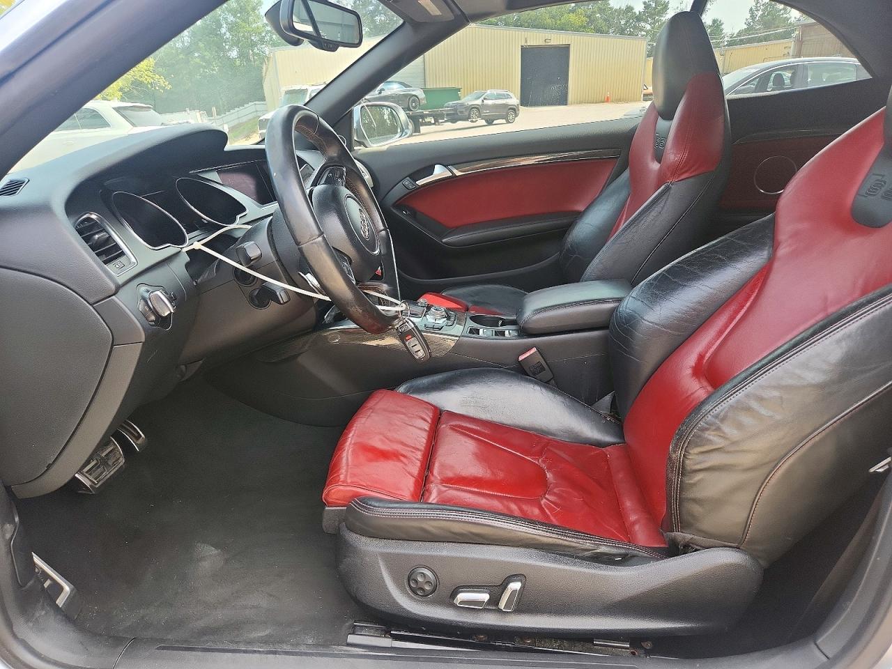 2013 Audi S5 Premium Plus Silver vin: WAUCGAFH5DN001792