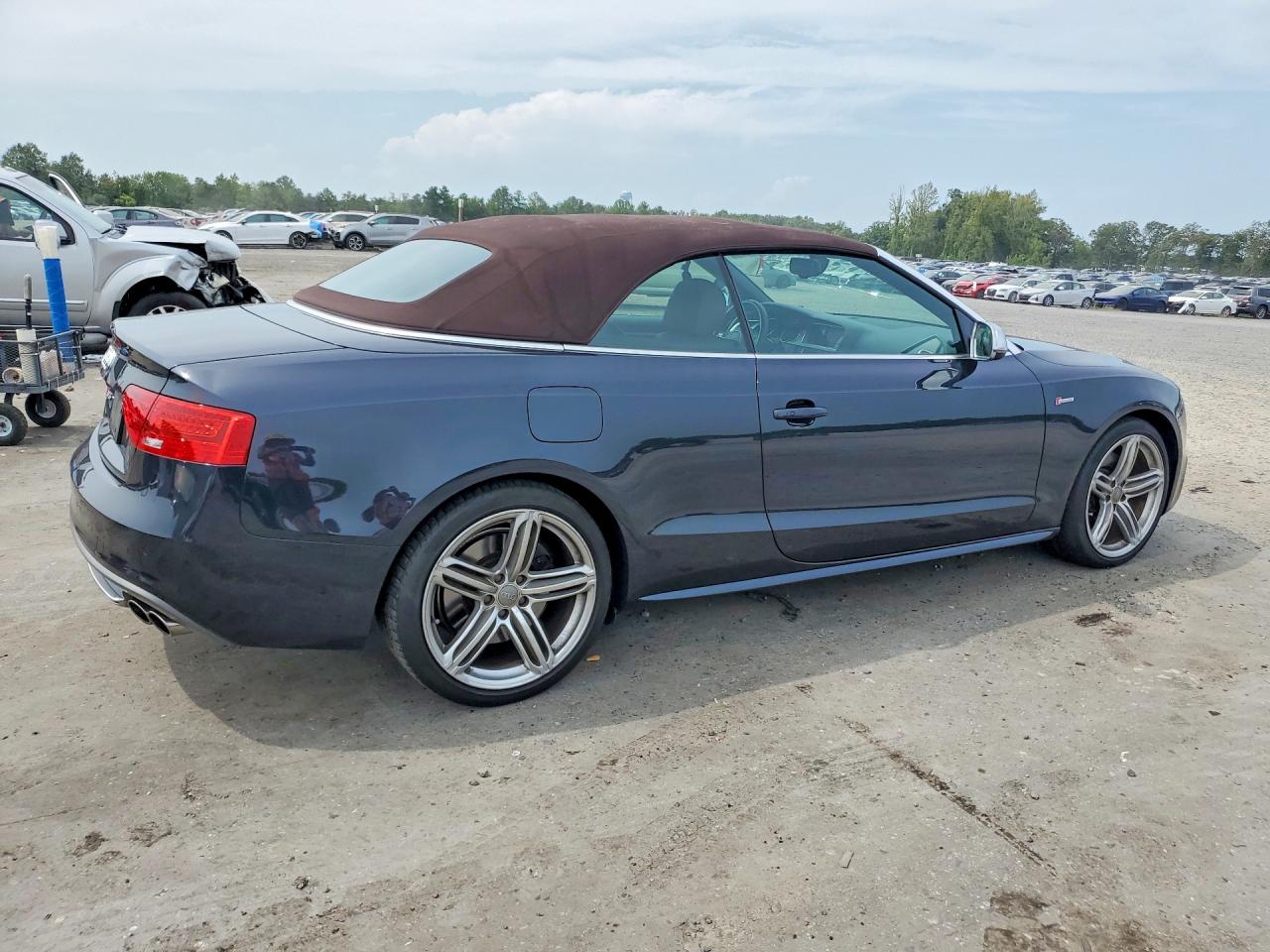 2013 Audi S5 Premium Plus Blue vin: WAUCGAFH9DN002136