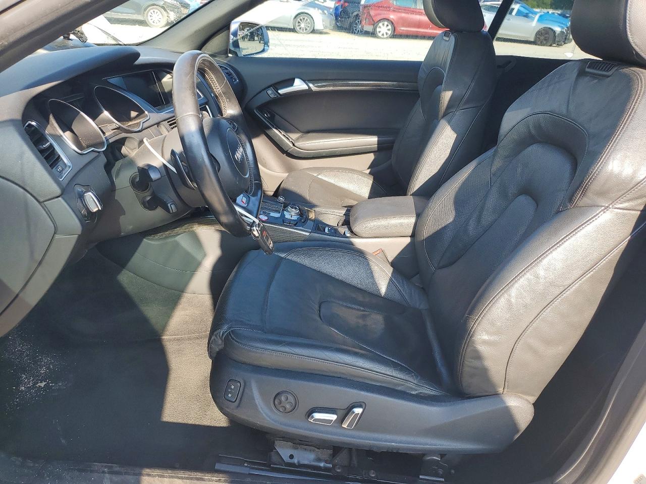 2014 Audi S5 Premium Plus Белый vin: WAUCGAFHXEN012188