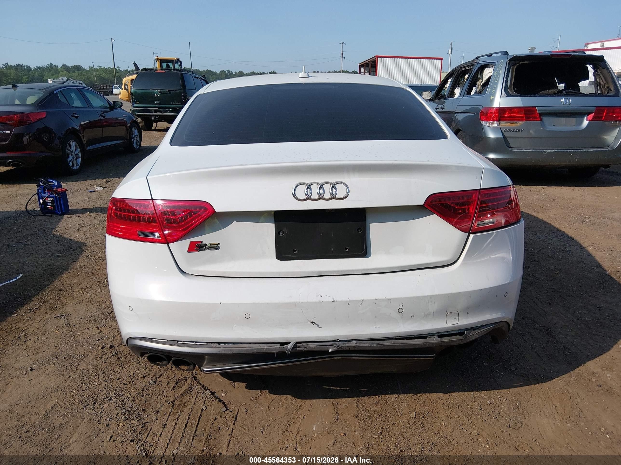 2015 Audi S5 3.0t Premium Plus White vin: WAUCGAFR0FA014162