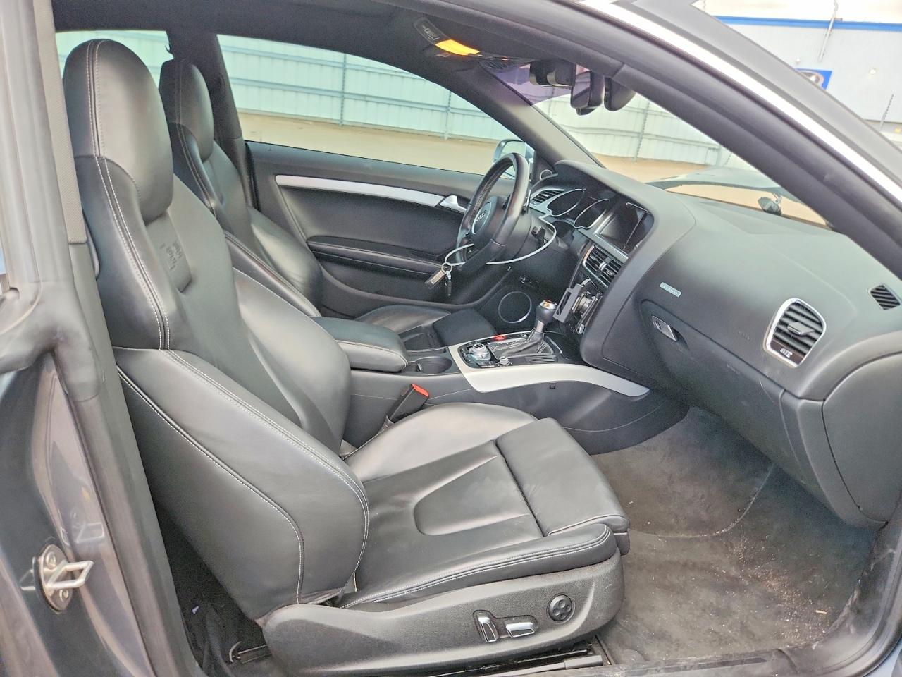2013 Audi S5 Premium Plus Серый vin: WAUCGAFR3DA007008