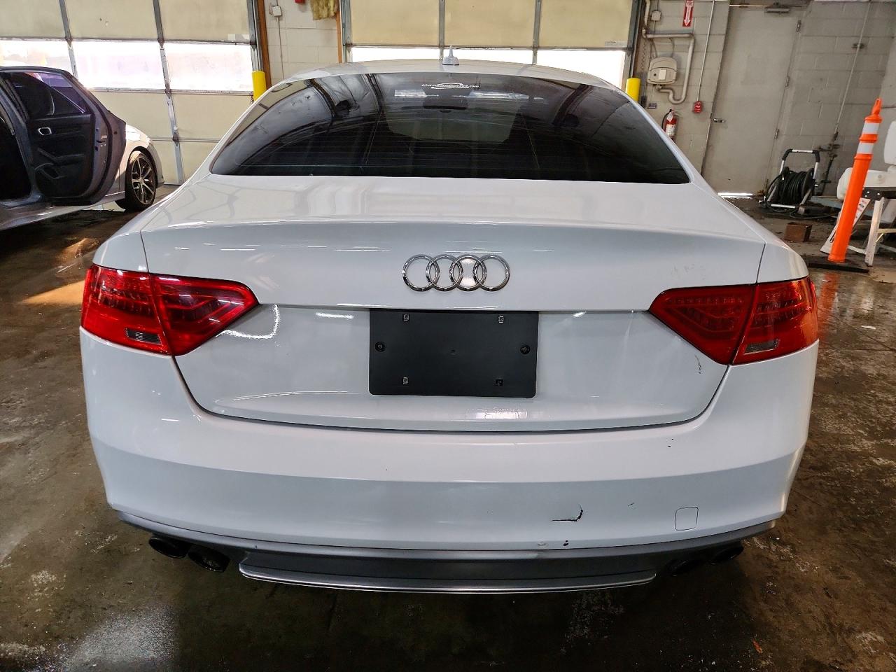 2015 Audi S5 Premium Plus White vin: WAUCGAFR3FA029951
