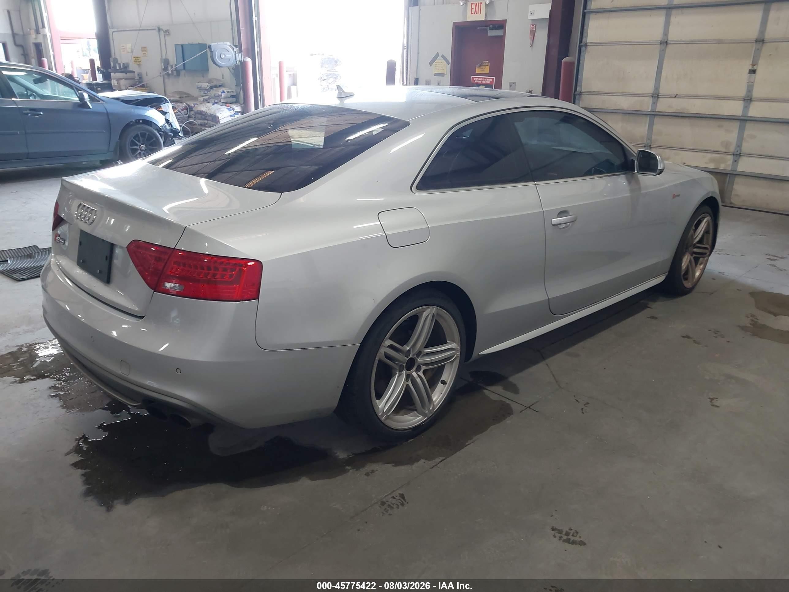 2014 Audi S5 3.0t Premium Plus Silver vin: WAUCGAFR5EA071715