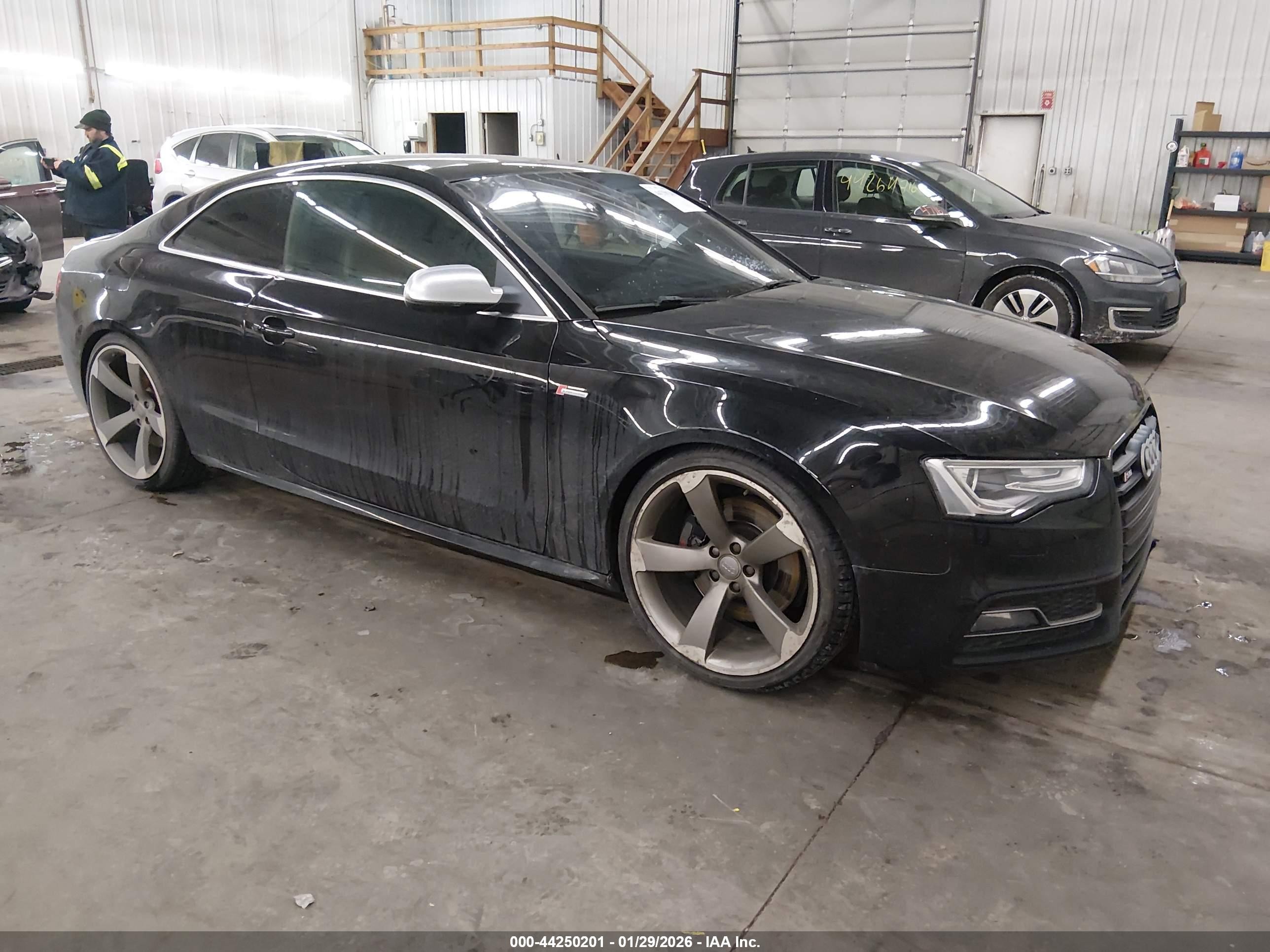 2013 Audi S5 3.0t Premium Plus Черный vin: WAUCGAFR6DA001946