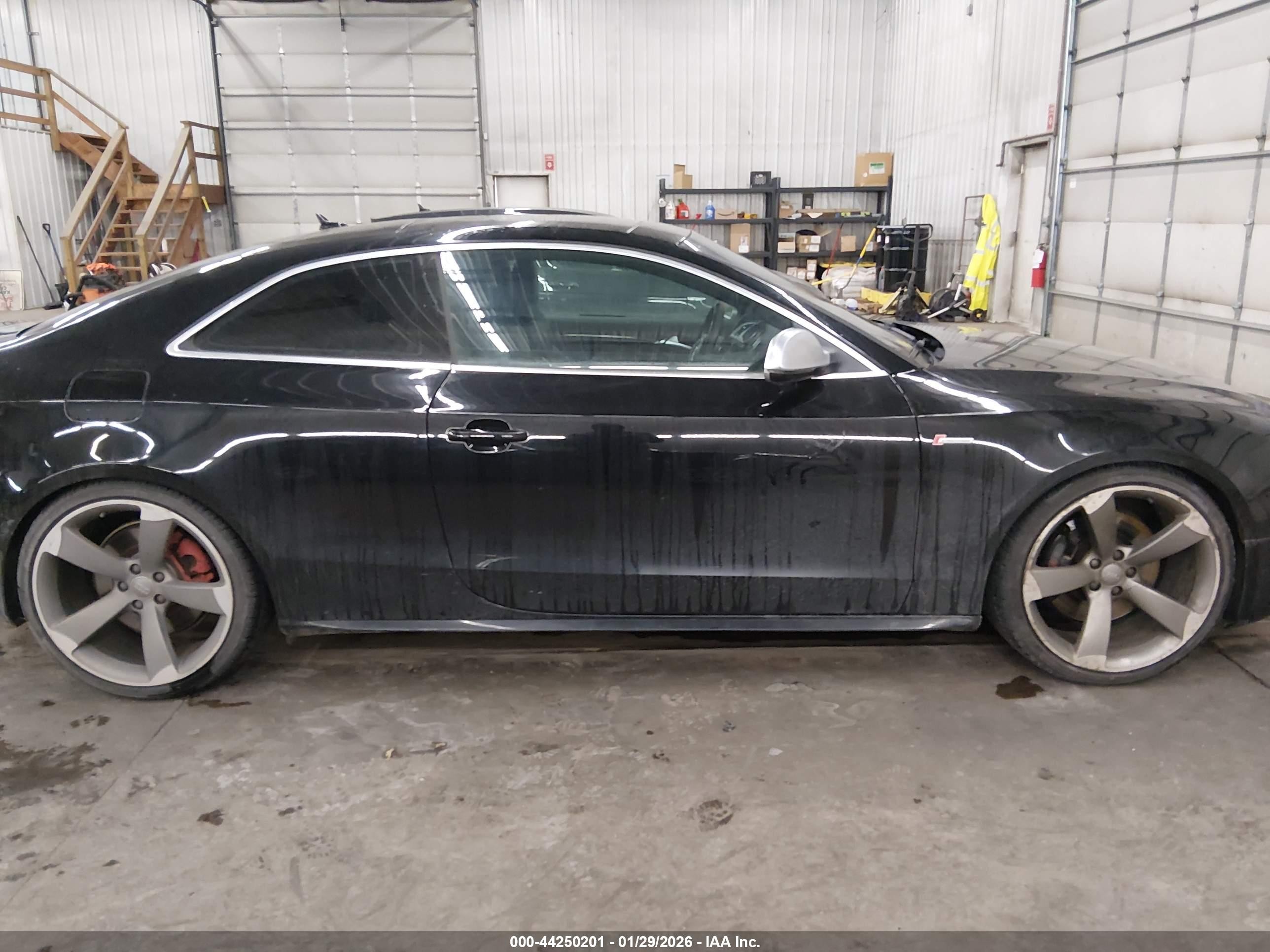 2013 Audi S5 3.0t Premium Plus Черный vin: WAUCGAFR6DA001946