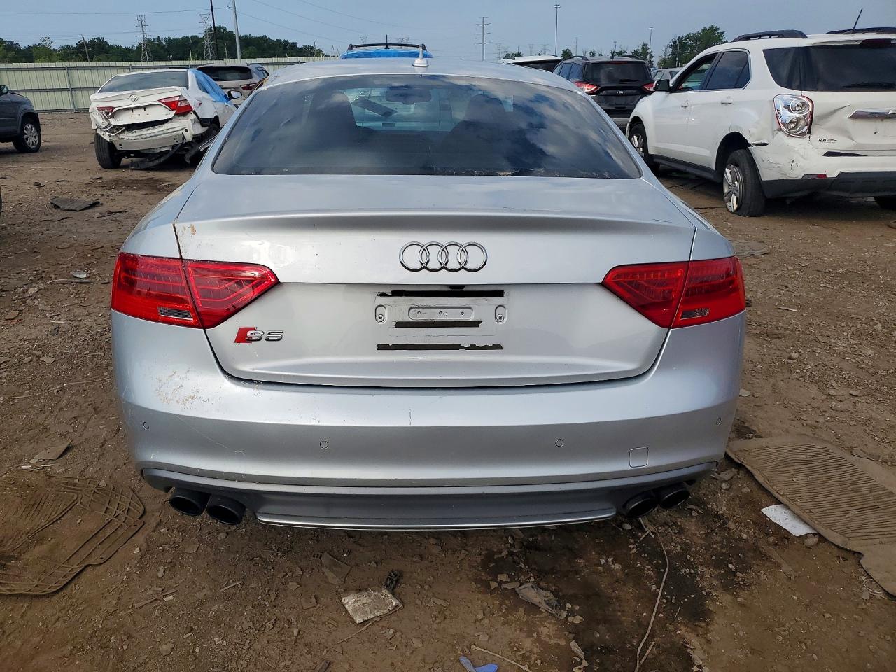 2013 Audi S5 Premium Plus Серебряный vin: WAUCGAFR6DA043260