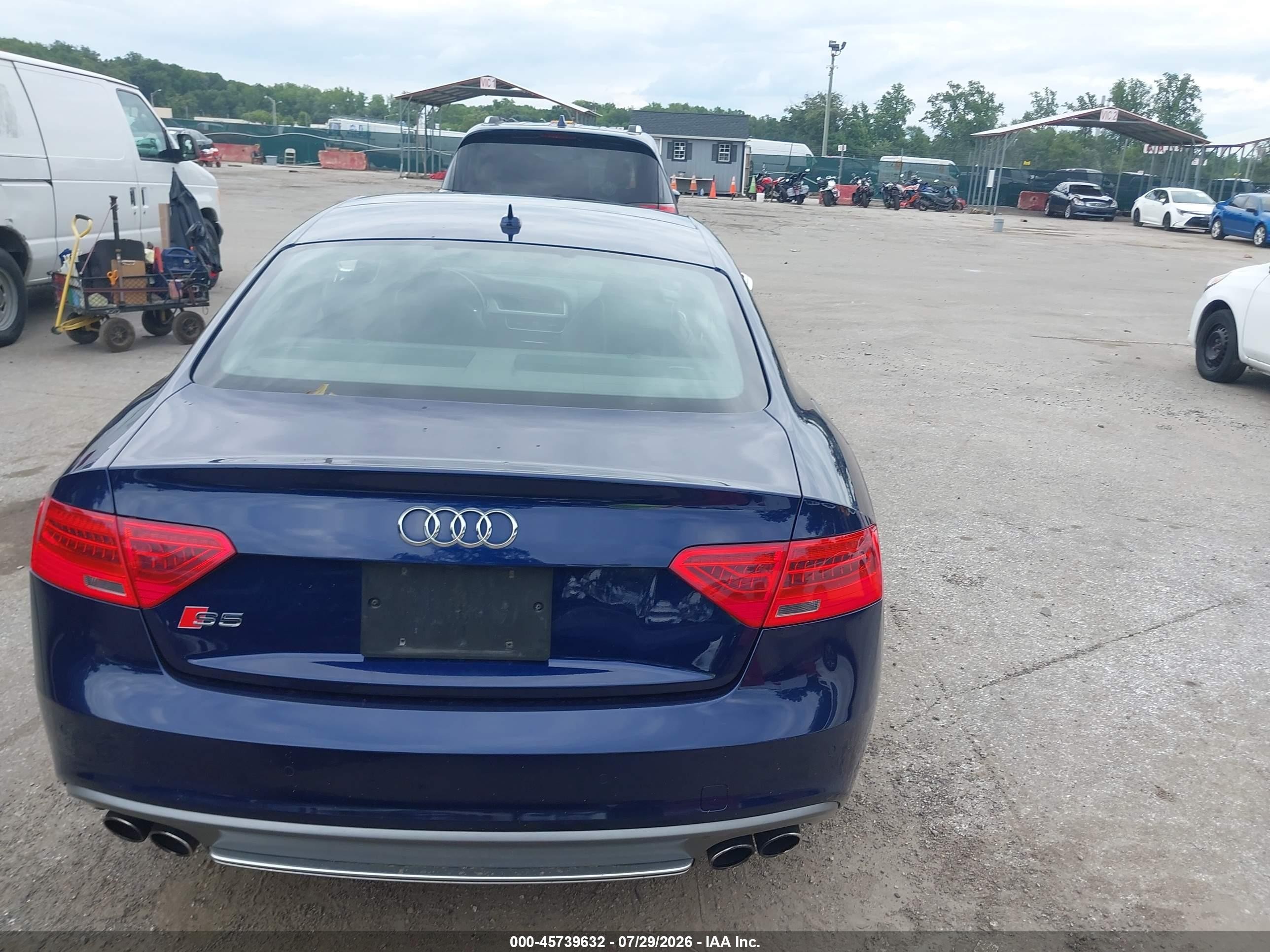 2014 Audi S5 3.0t Premium Plus Blue vin: WAUCGAFR7EA018465