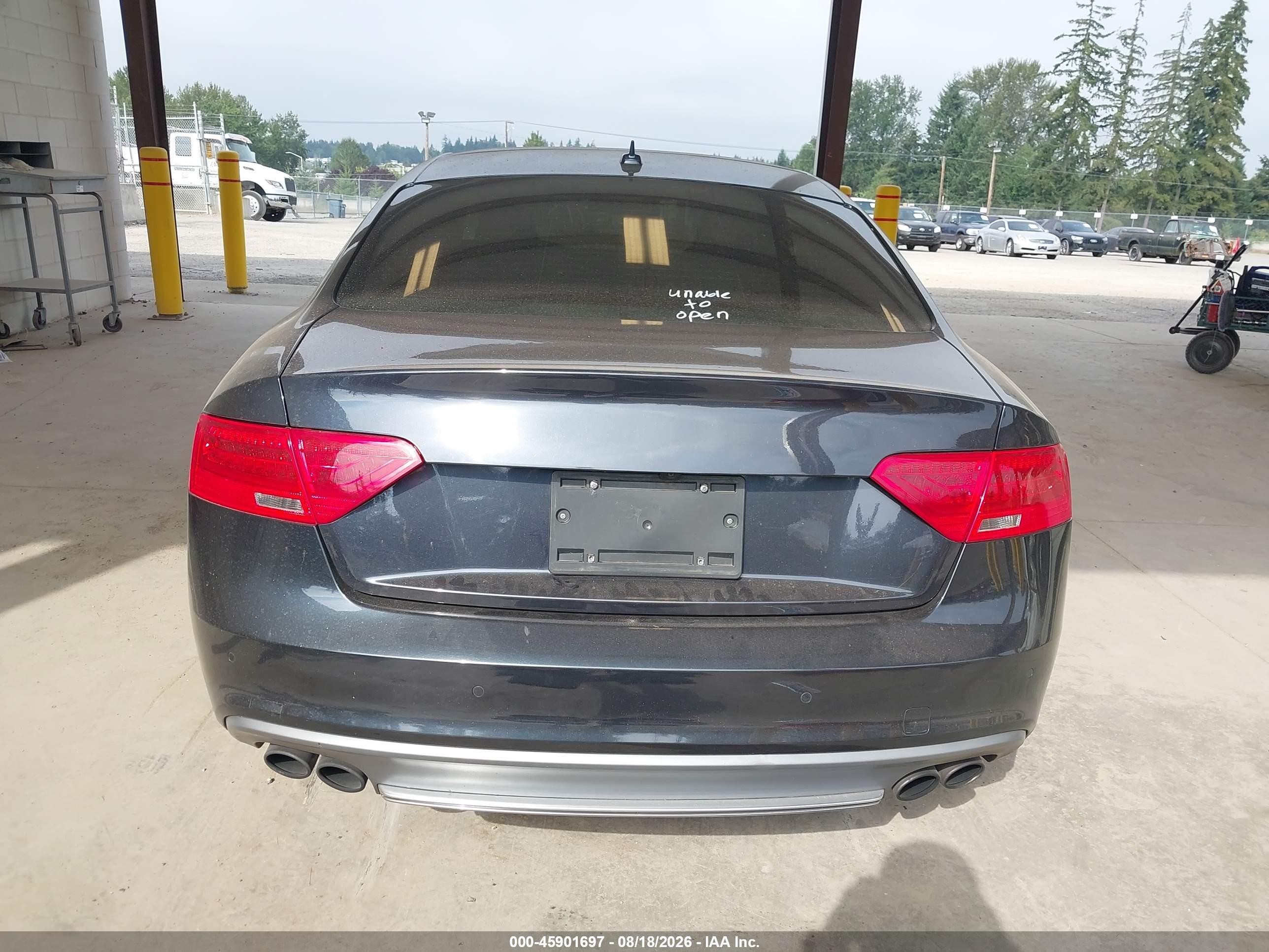 2014 Audi S5 3.0t Premium Plus Dark Blue vin: WAUCGAFR8EA015302