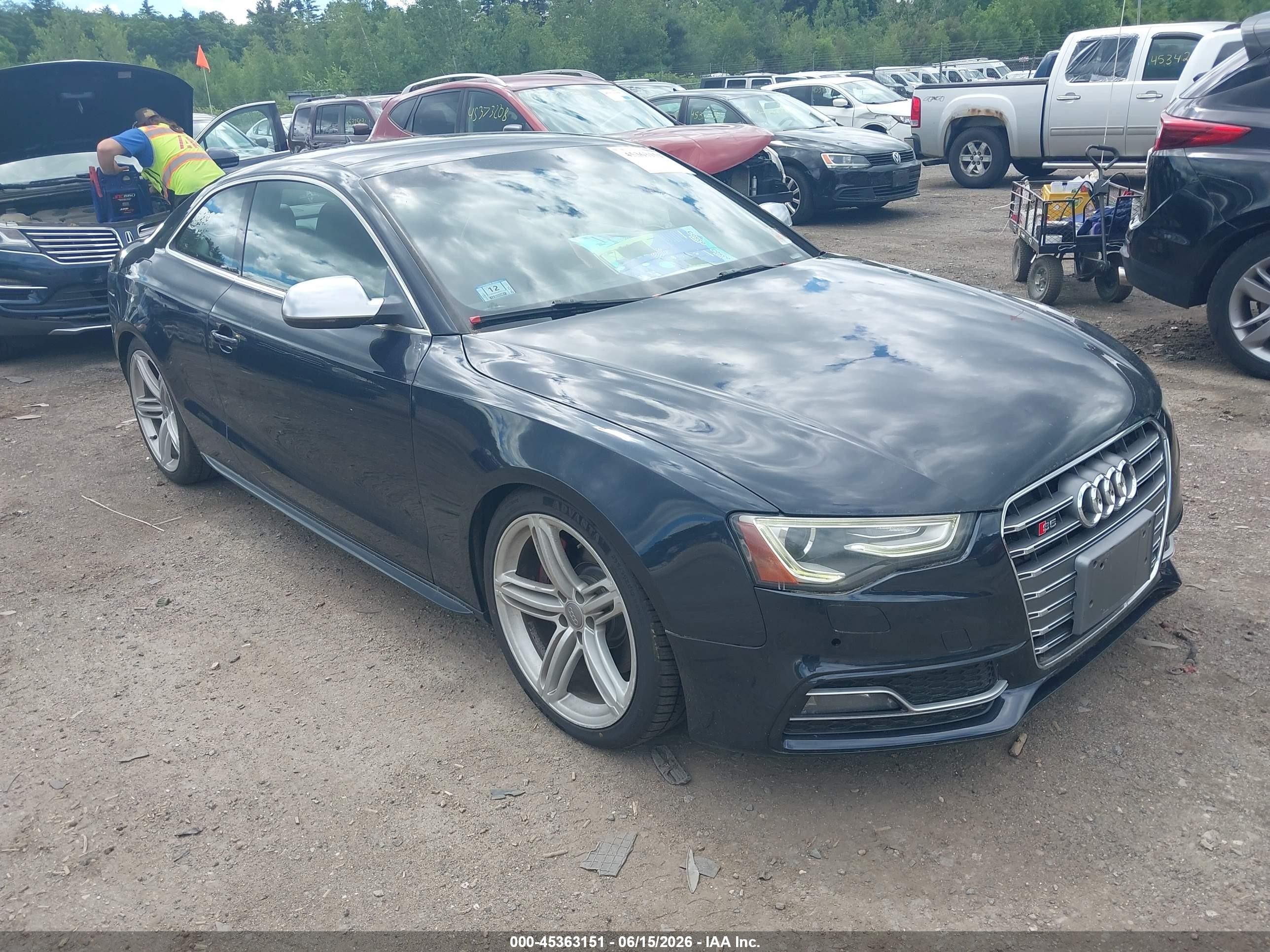 2013 Audi S5 3.0t Premium Plus Dark Blue vin: WAUCGAFRXDA002291