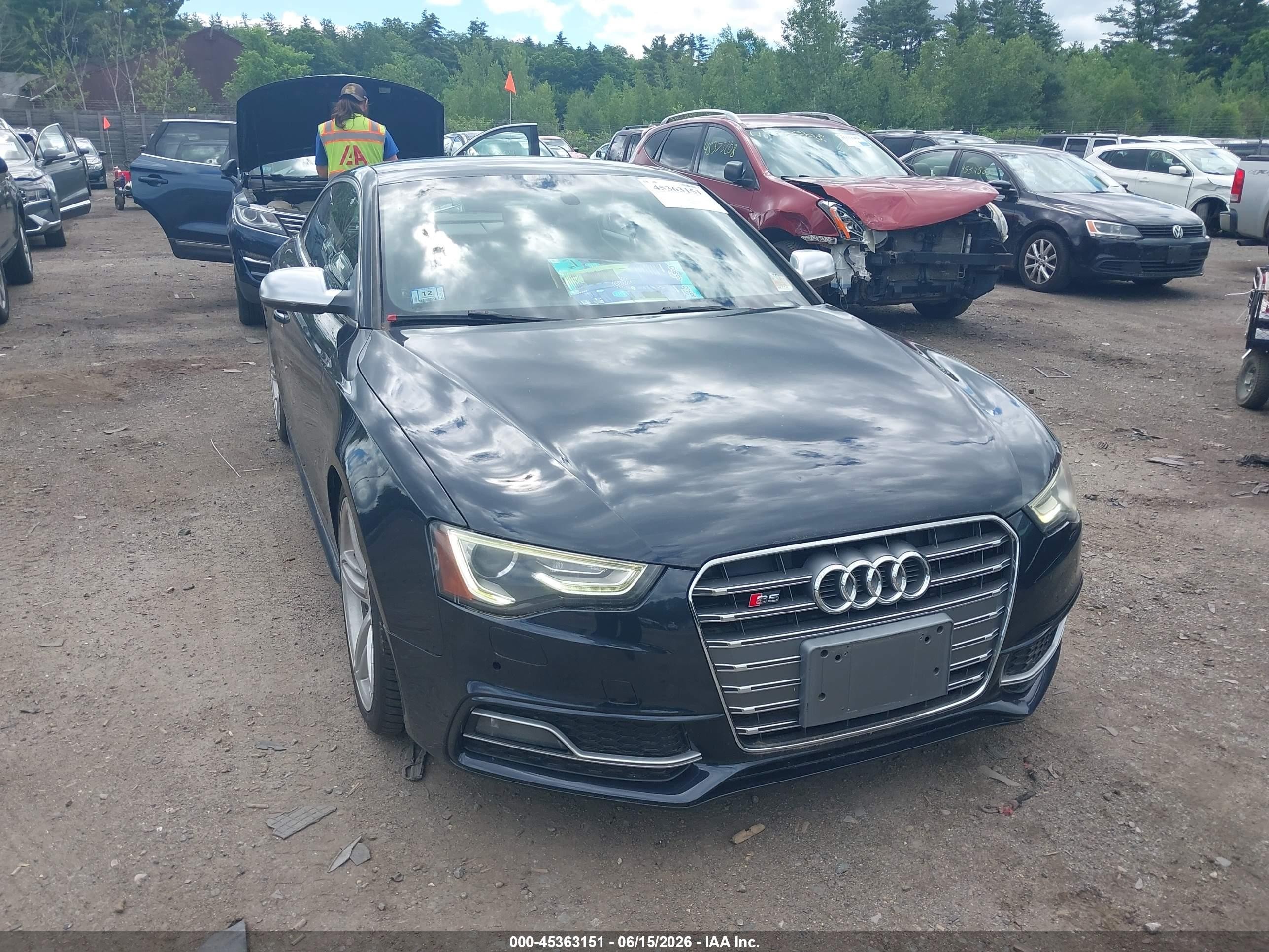 2013 Audi S5 3.0t Premium Plus Dark Blue vin: WAUCGAFRXDA002291