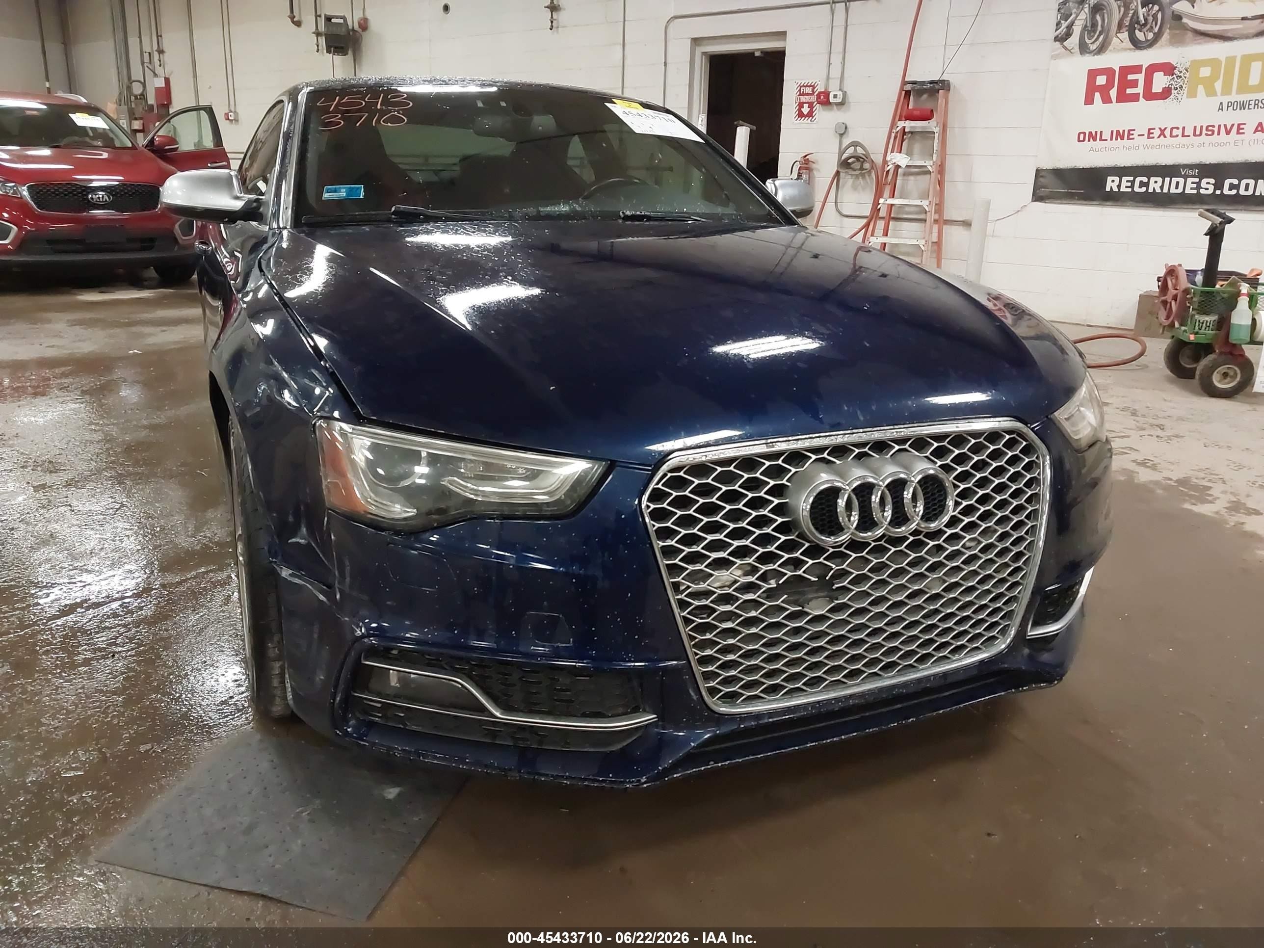 2013 Audi S5 3.0t Premium Plus Blue vin: WAUCGAFRXDA032018