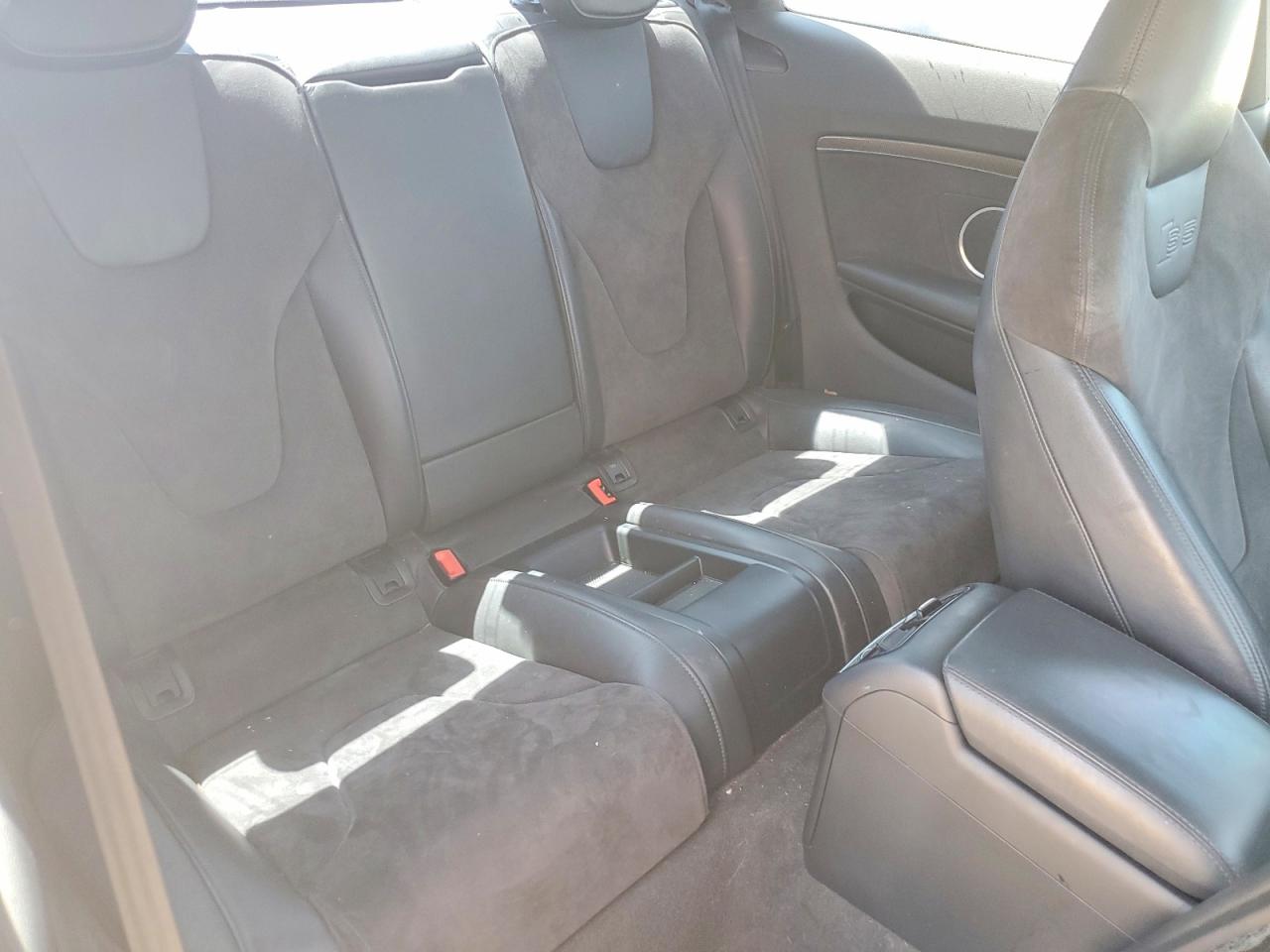 2014 Audi S5 Premium Plus Белый vin: WAUCGAFRXEA006049