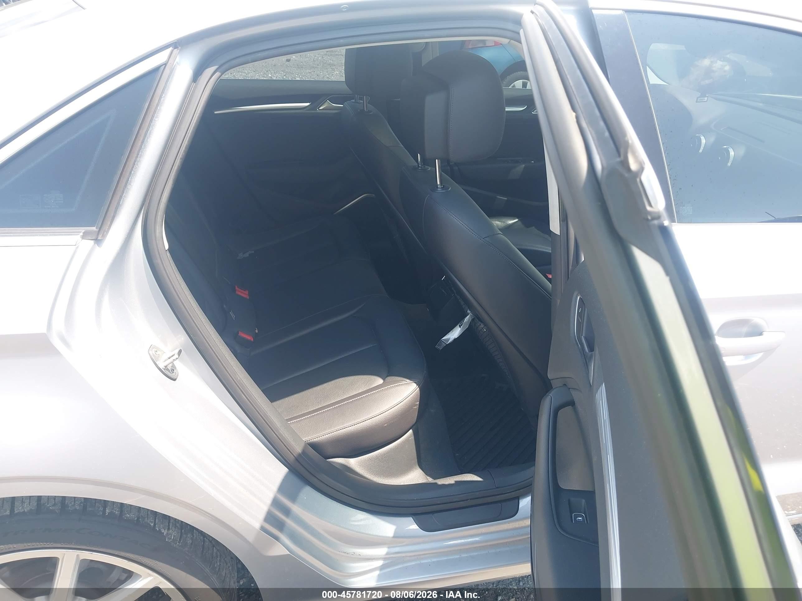 2015 Audi A3 2.0 Tdi Premium Silver vin: WAUCJGFF5F1062850