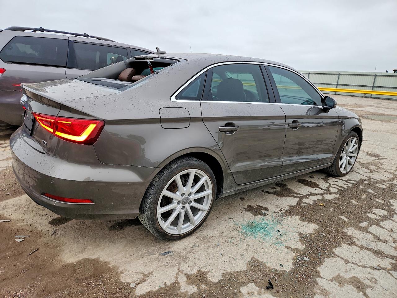 2015 Audi A3 Premium Plus Gray vin: WAUCJGFF7F1071906