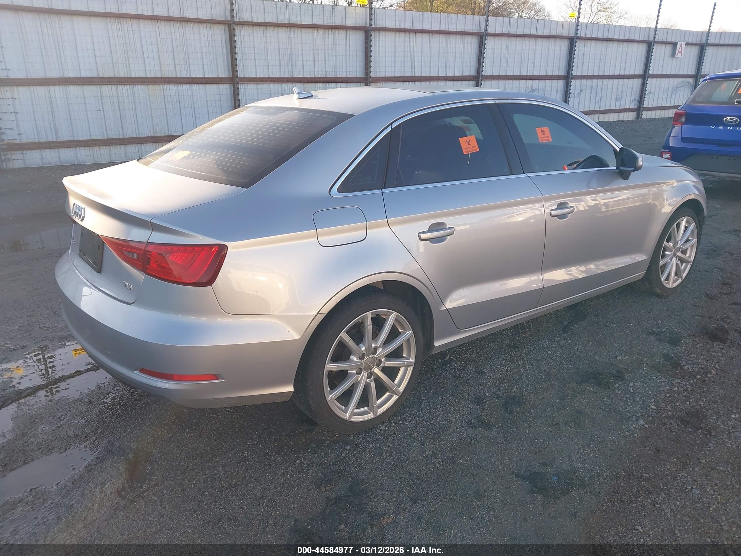 2015 Audi A3 2.0 Tdi Premium Silver vin: WAUCJGFF8F1076208
