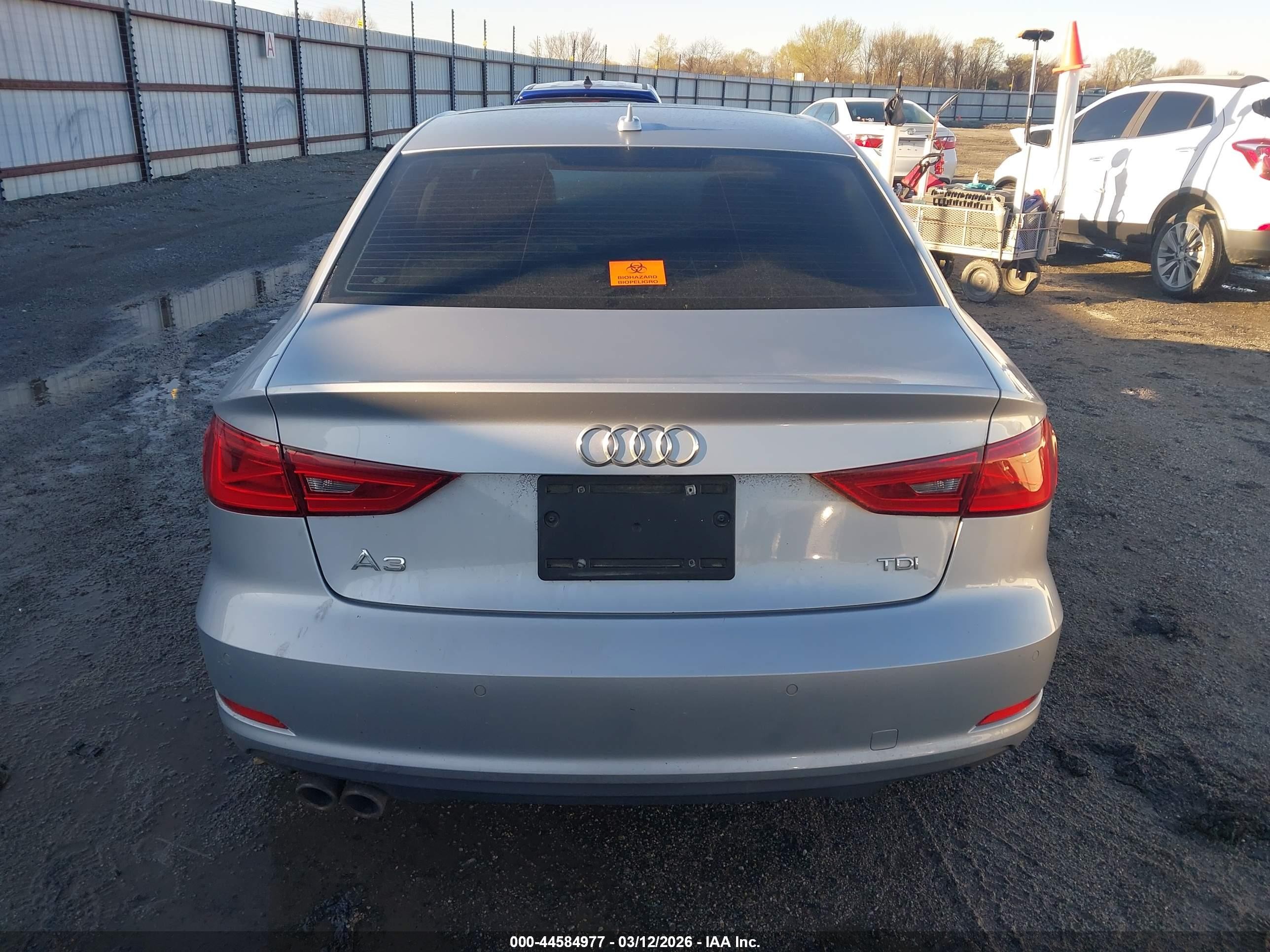 2015 Audi A3 2.0 Tdi Premium Silver vin: WAUCJGFF8F1076208