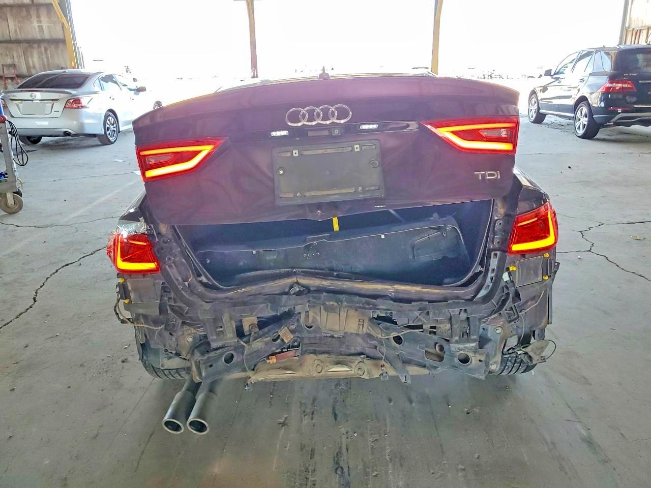 2015 Audi A3 Premium Plus Maroon vin: WAUCJGFF9F1044304