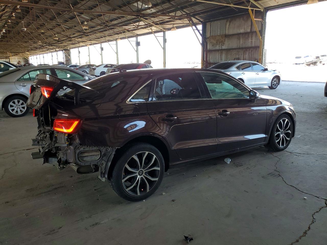 2015 Audi A3 Premium Plus Maroon vin: WAUCJGFF9F1044304