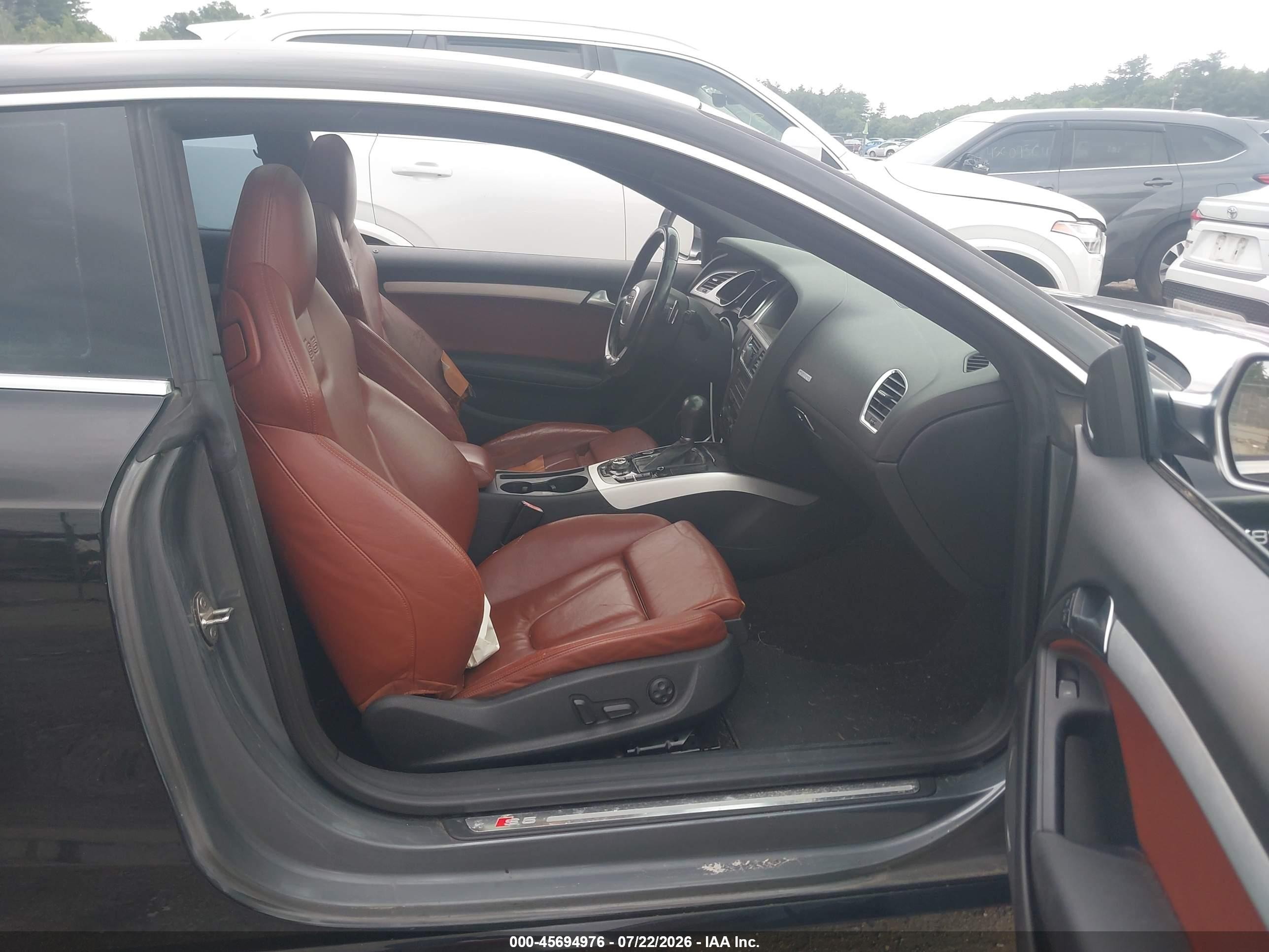2012 Audi S5 Premium Plus Черный vin: WAUCVAFR0CA001431
