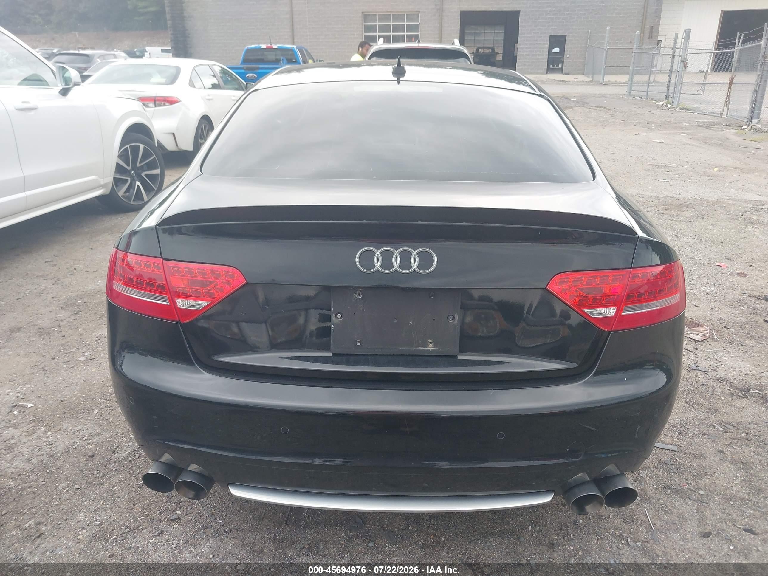2012 Audi S5 Premium Plus Черный vin: WAUCVAFR0CA001431
