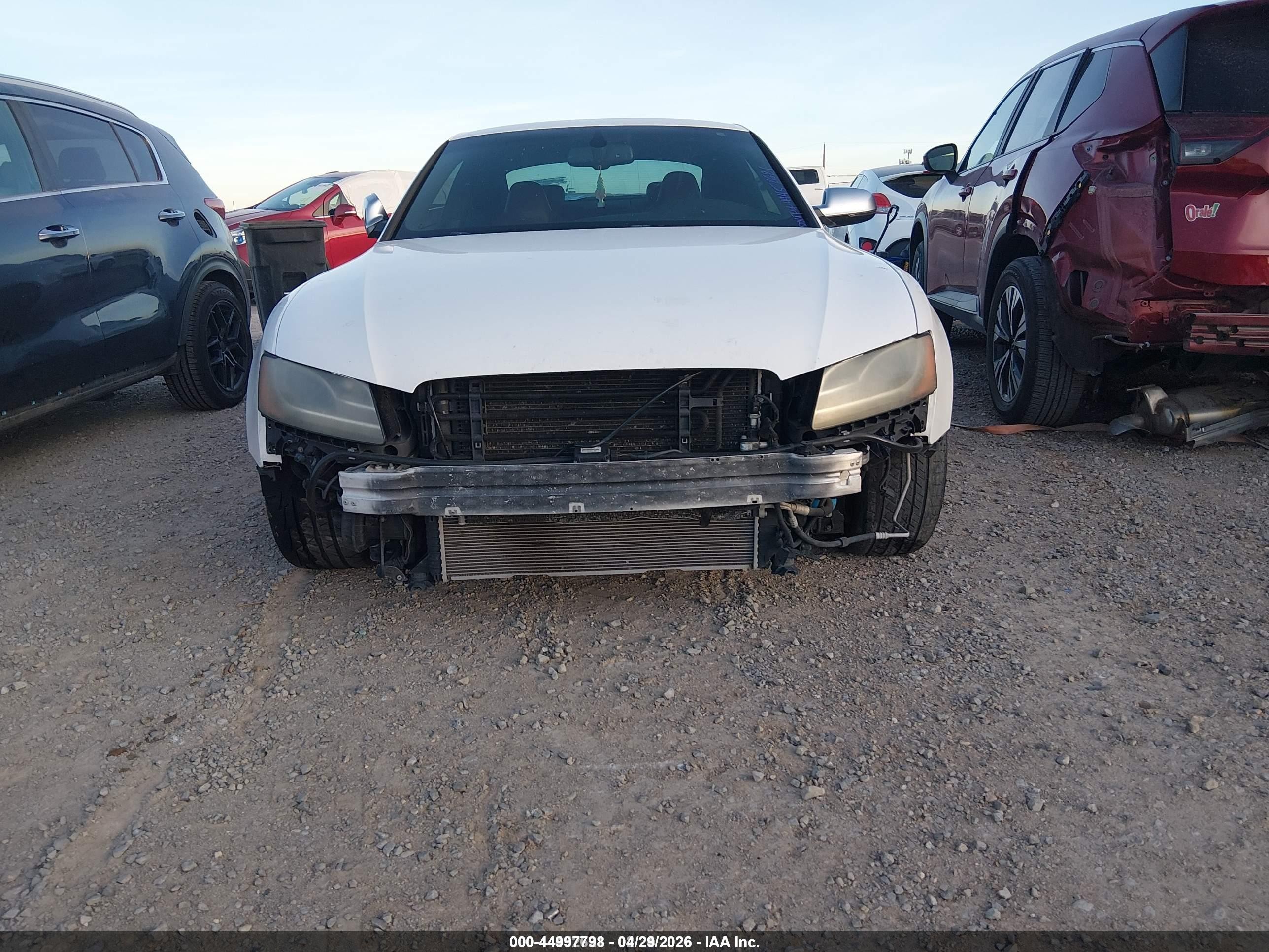 2011 Audi S5 4.2 Premium Plus White vin: WAUCVAFR1BA042360