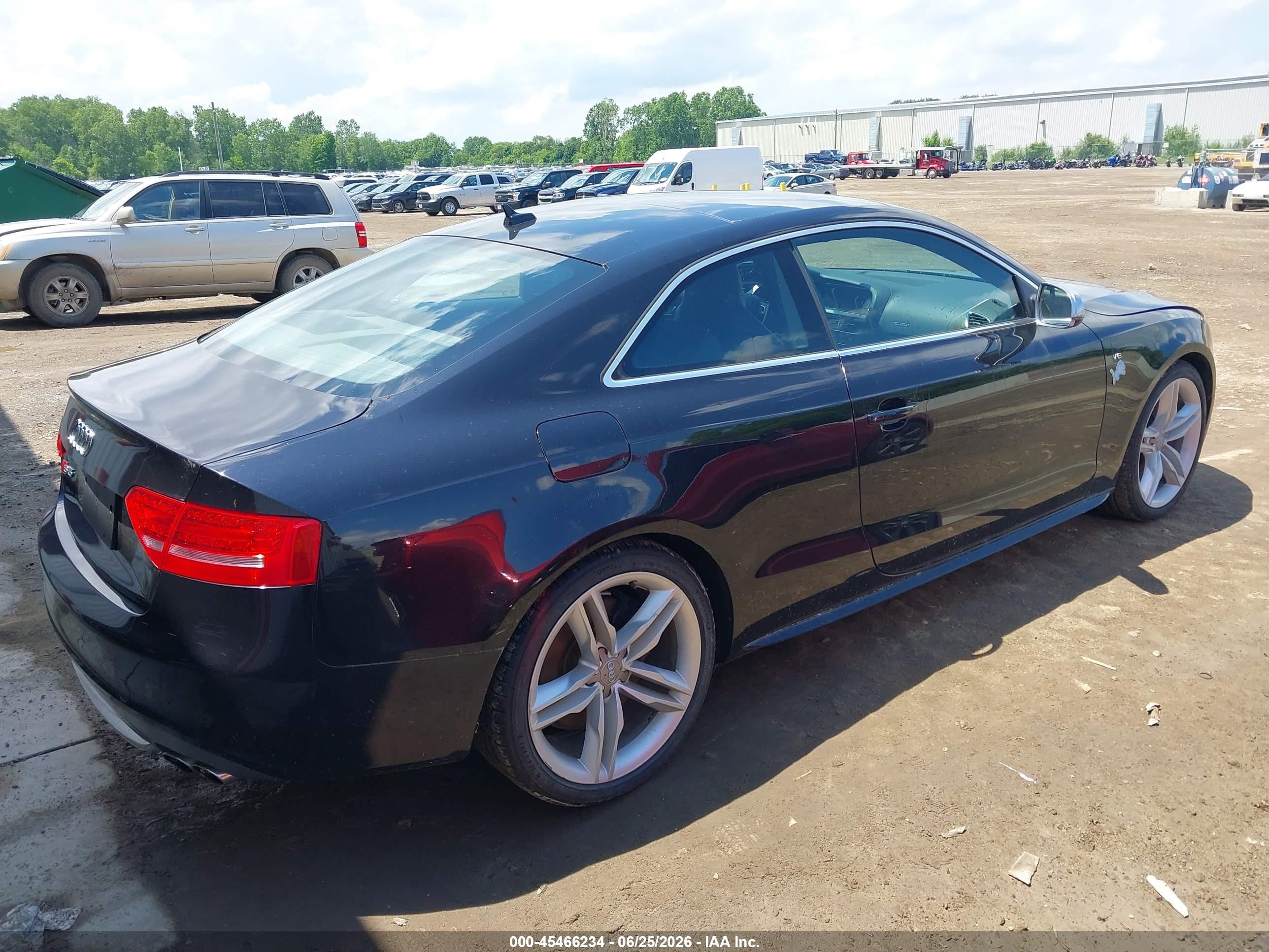 2012 Audi S5 Premium Plus Blue vin: WAUCVAFR2CA000880