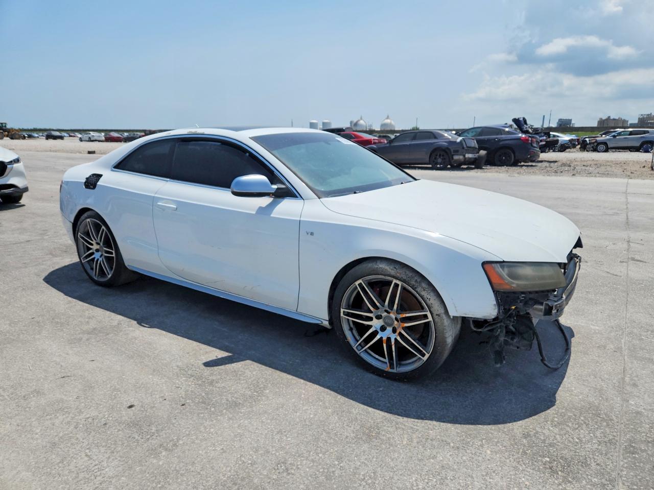 2011 Audi S5 Premium Plus White vin: WAUCVAFR6BA019298