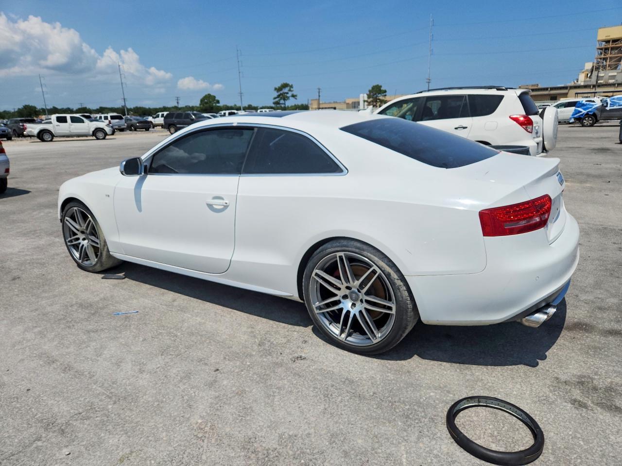 2011 Audi S5 Premium Plus White vin: WAUCVAFR6BA019298