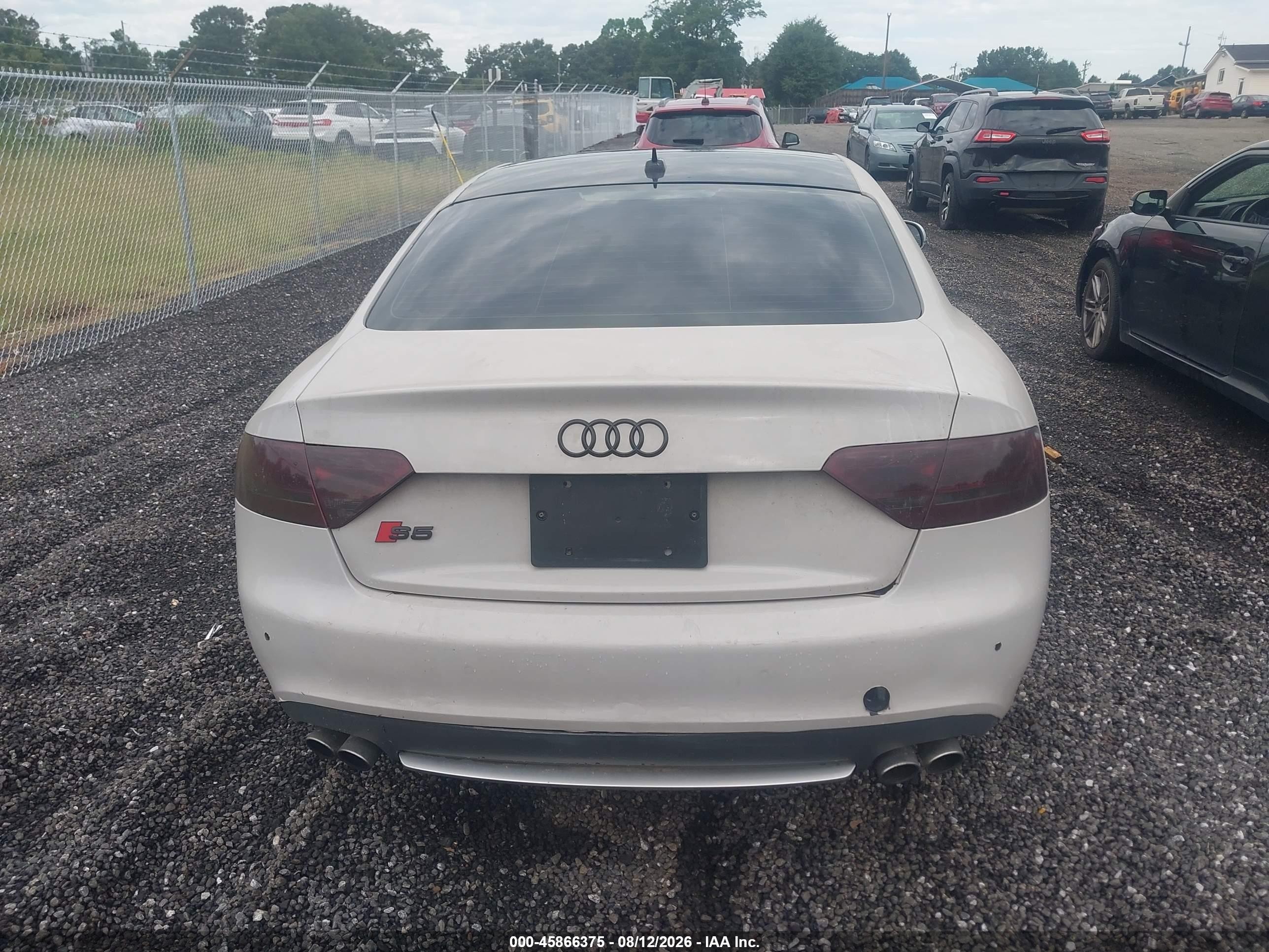 2011 Audi S5 4.2 Premium Plus Gray vin: WAUCVAFR7BA010898