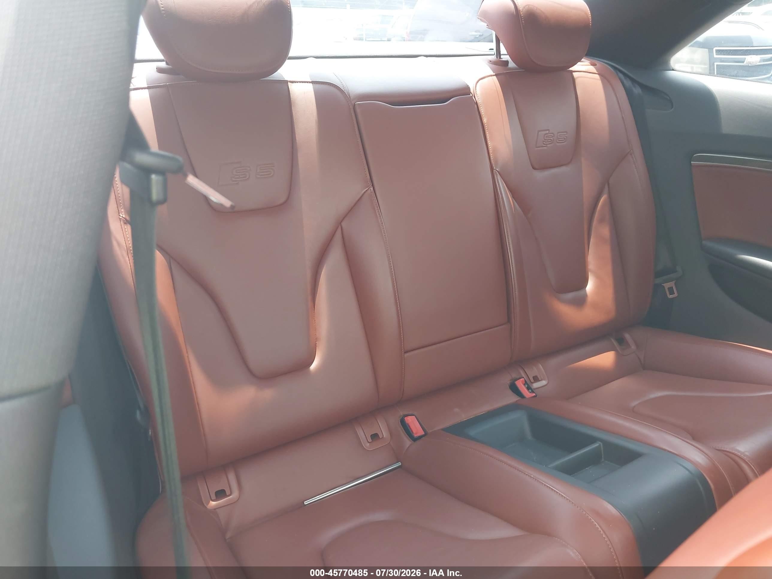 2011 Audi S5 4.2 Premium Plus Черный vin: WAUCVAFR7BA036904