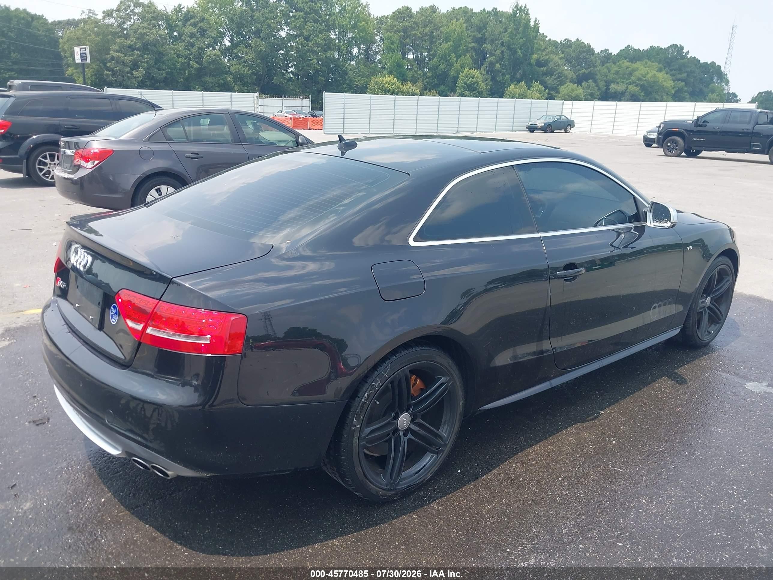 2011 Audi S5 4.2 Premium Plus Черный vin: WAUCVAFR7BA036904