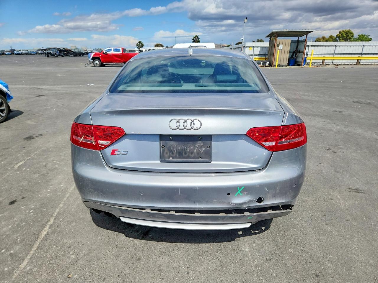 2011 Audi S5 Premium Plus Silver vin: WAUCVAFR8BA066722