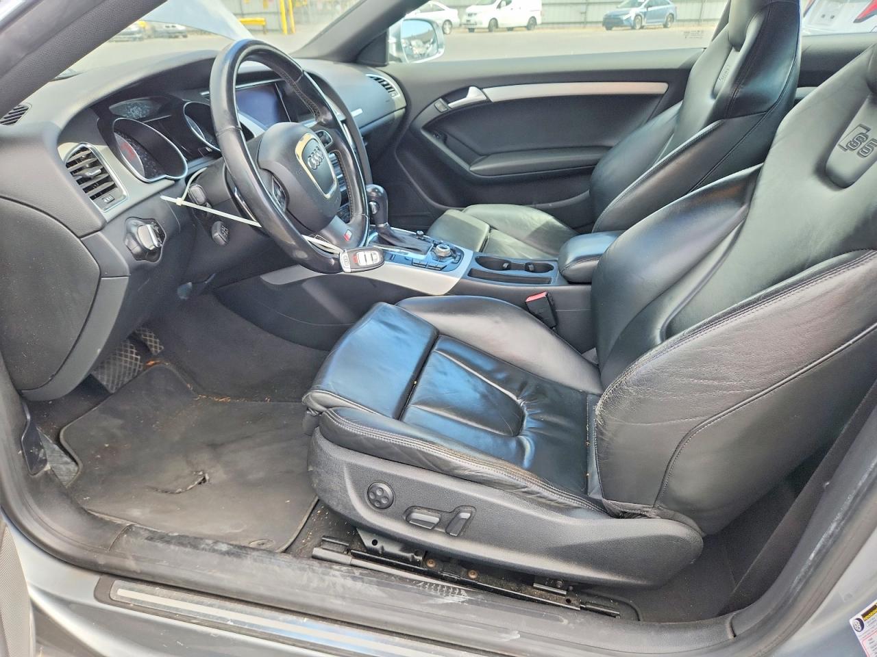2011 Audi S5 Premium Plus Silver vin: WAUCVAFR8BA066722