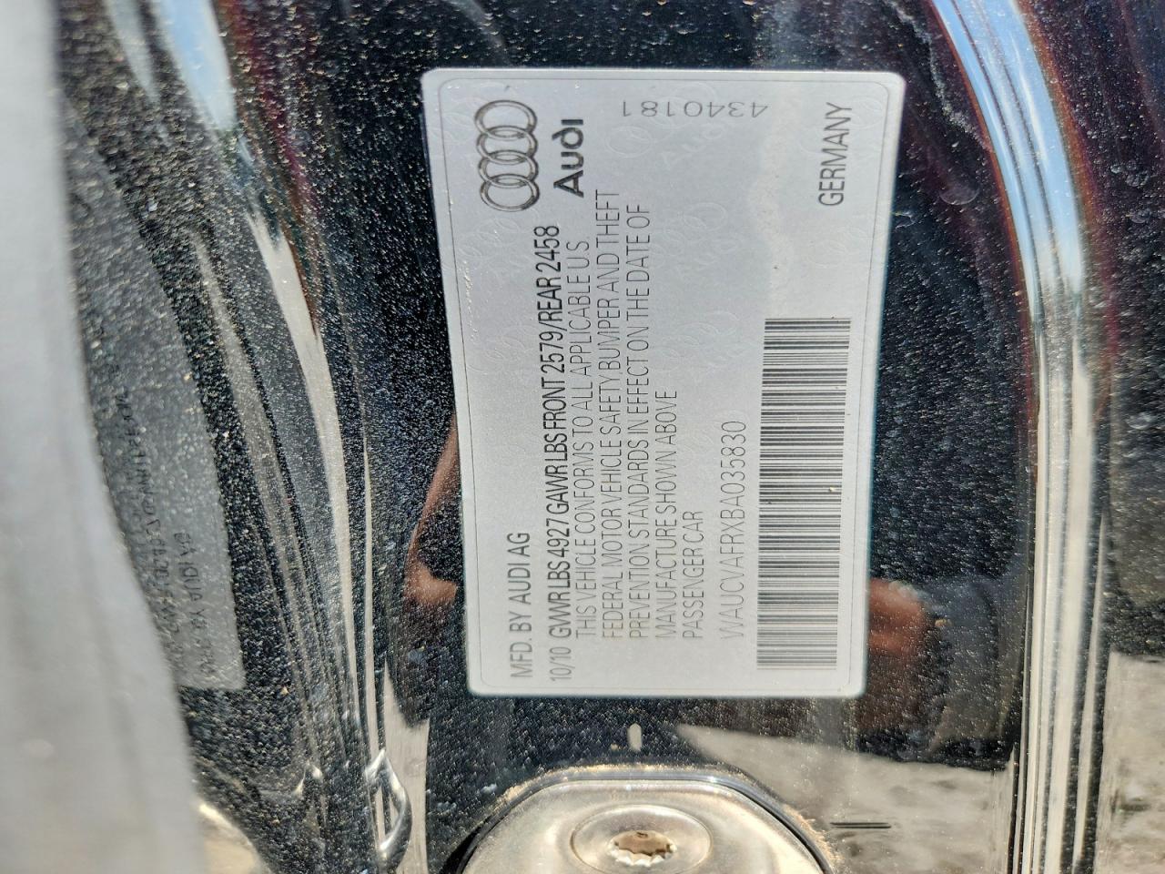 2011 Audi S5 Premium Plus Черный vin: WAUCVAFRXBA035830